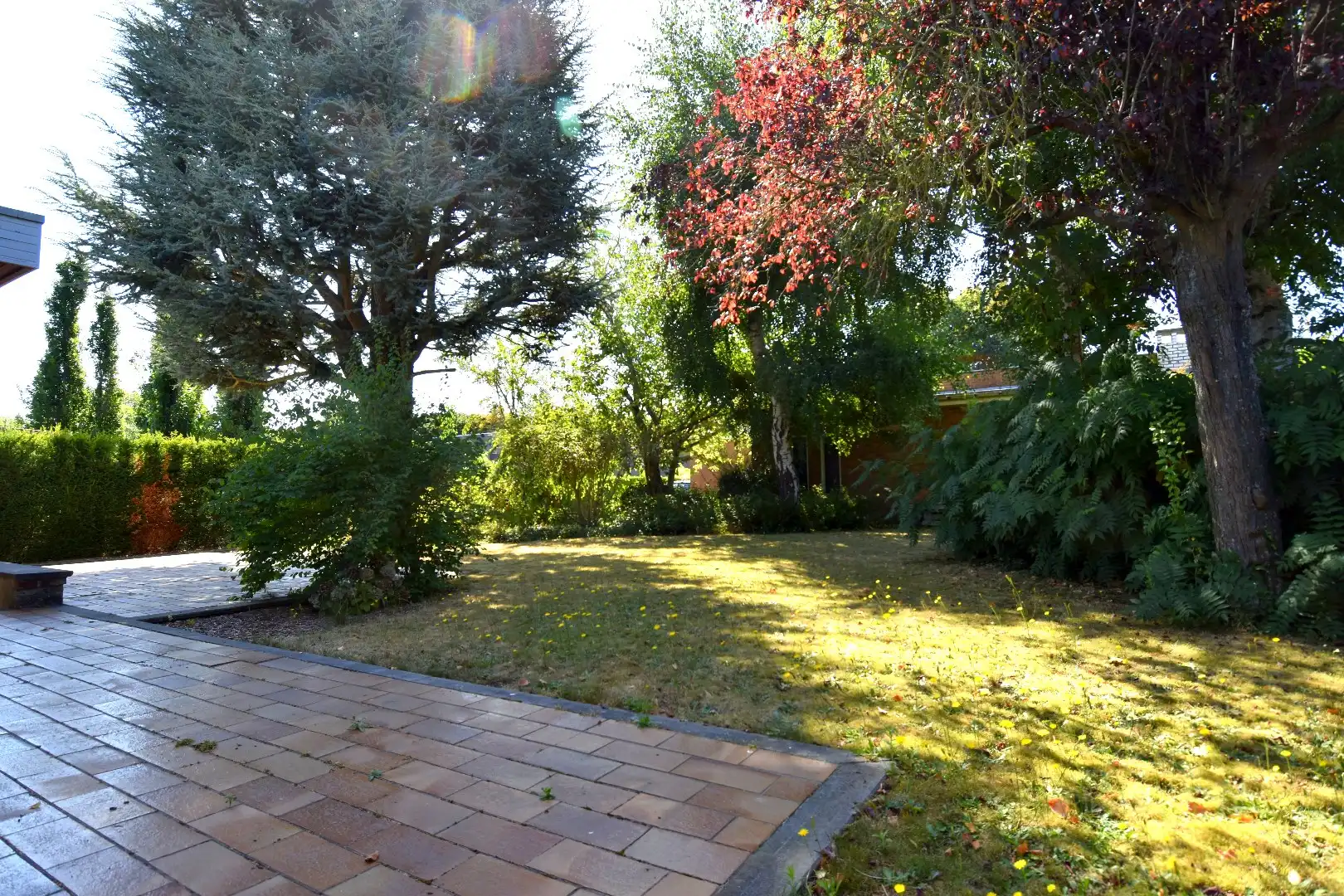 Alleenstaande woning met achterliggende opslag ruimte (205 m²) te koop in Heule foto 22