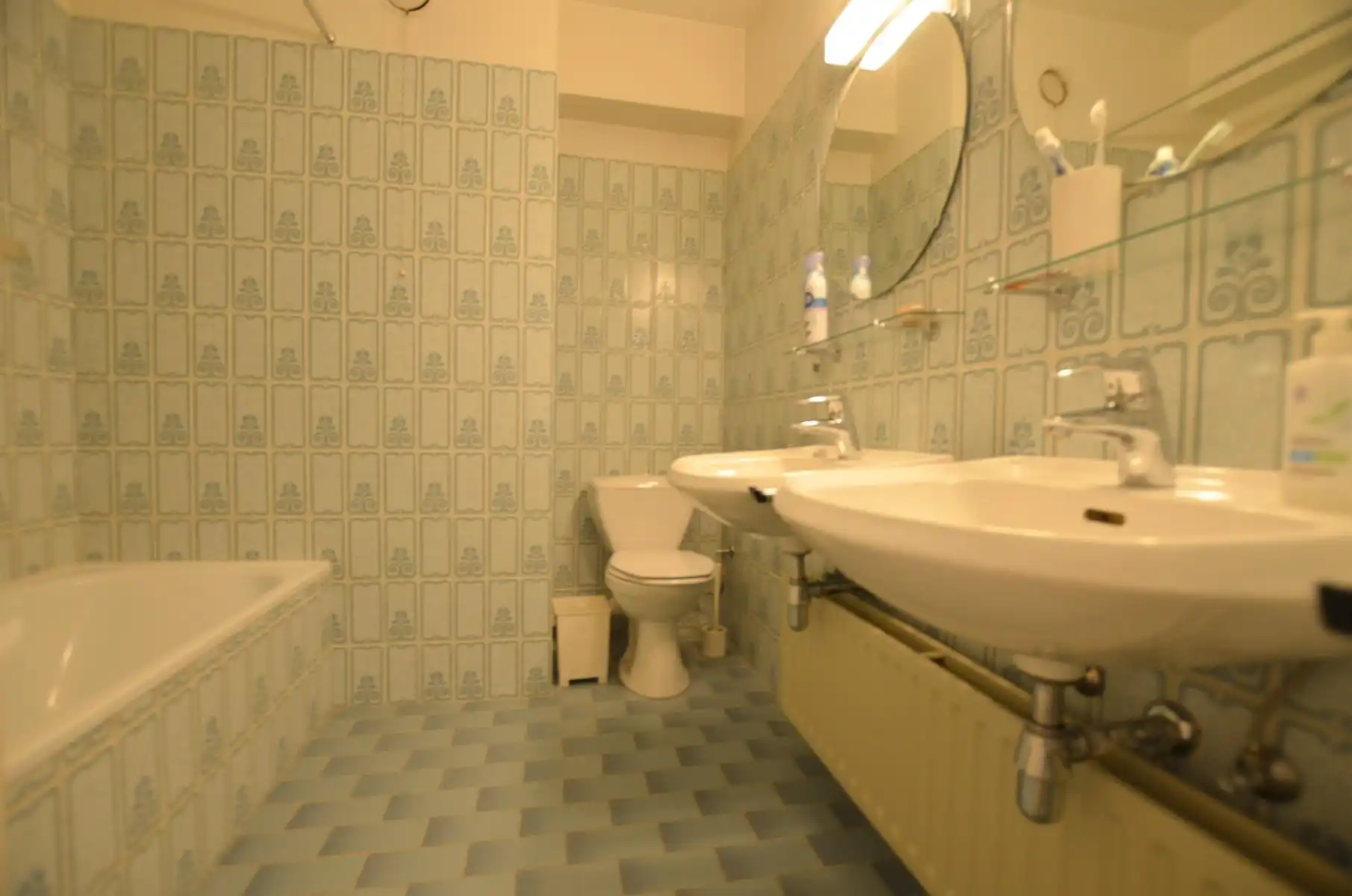 Interessant renovatie project : Drie-slaapkamer appartement op de Kustlaan nabij de minigolf foto 7