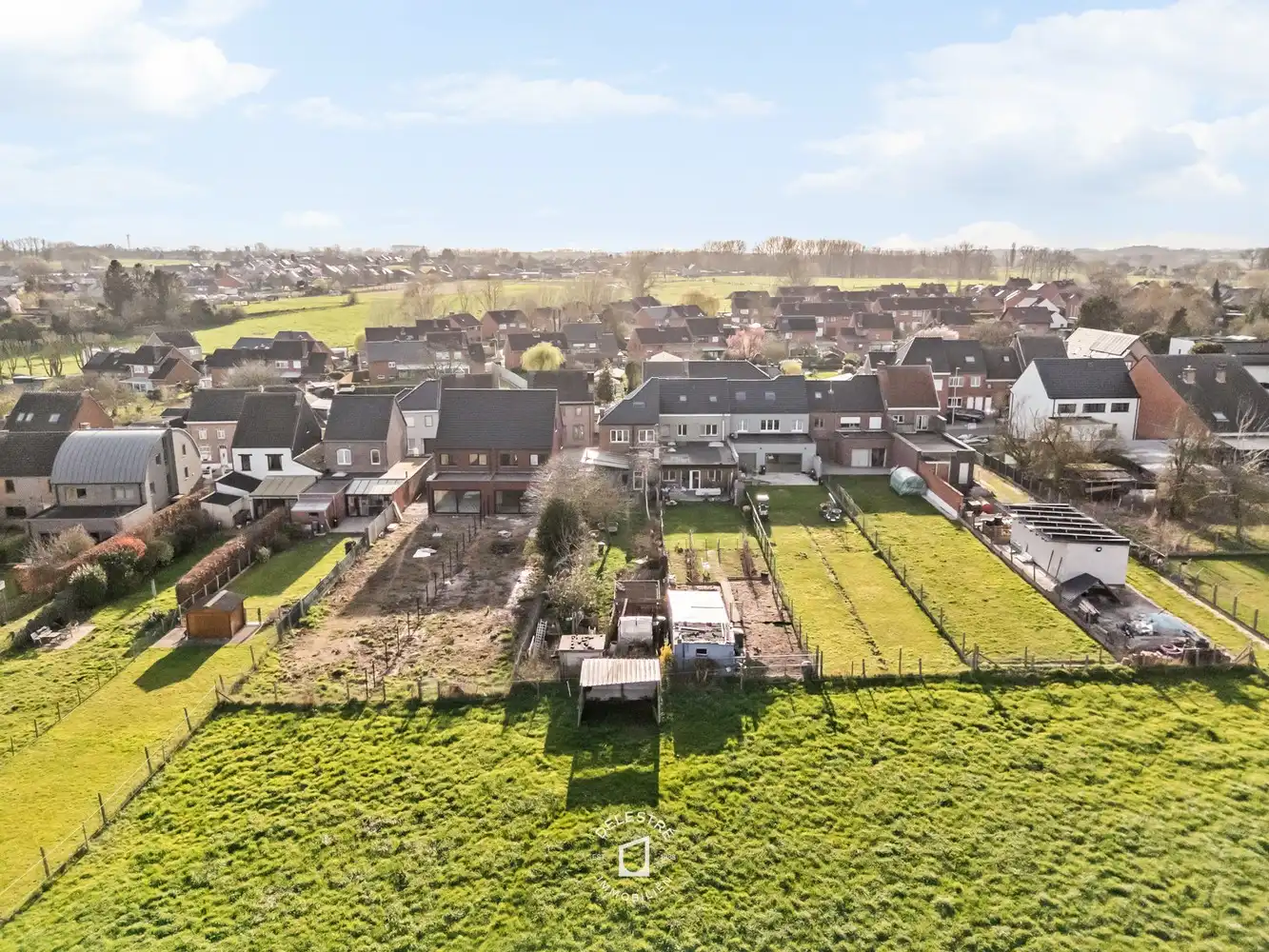 Charmante gezinswoning met 3 slaapkamers en open zicht op groen foto 8