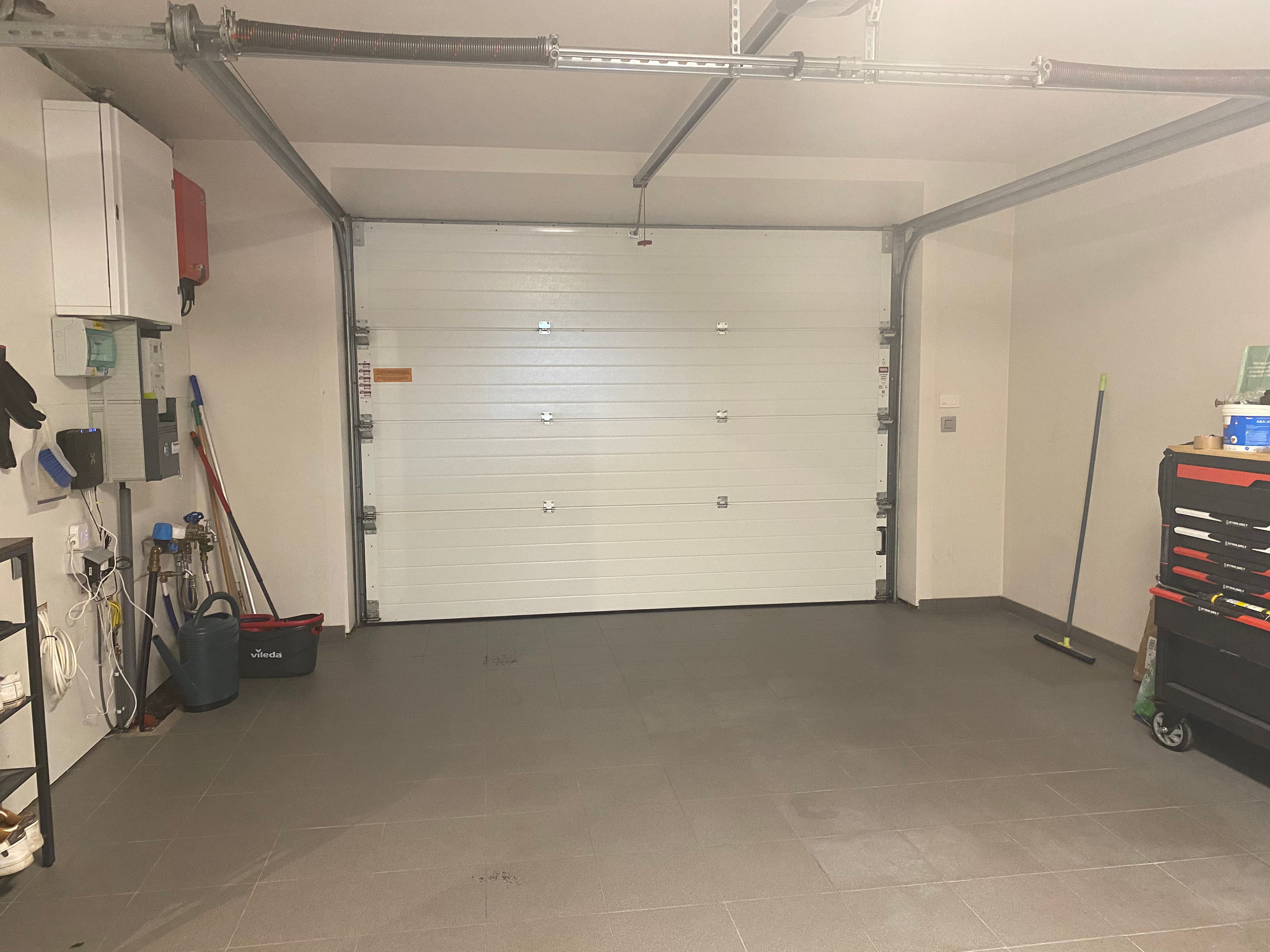 Prachtige ruime woning met garage en verzorgde grote tuin foto 8