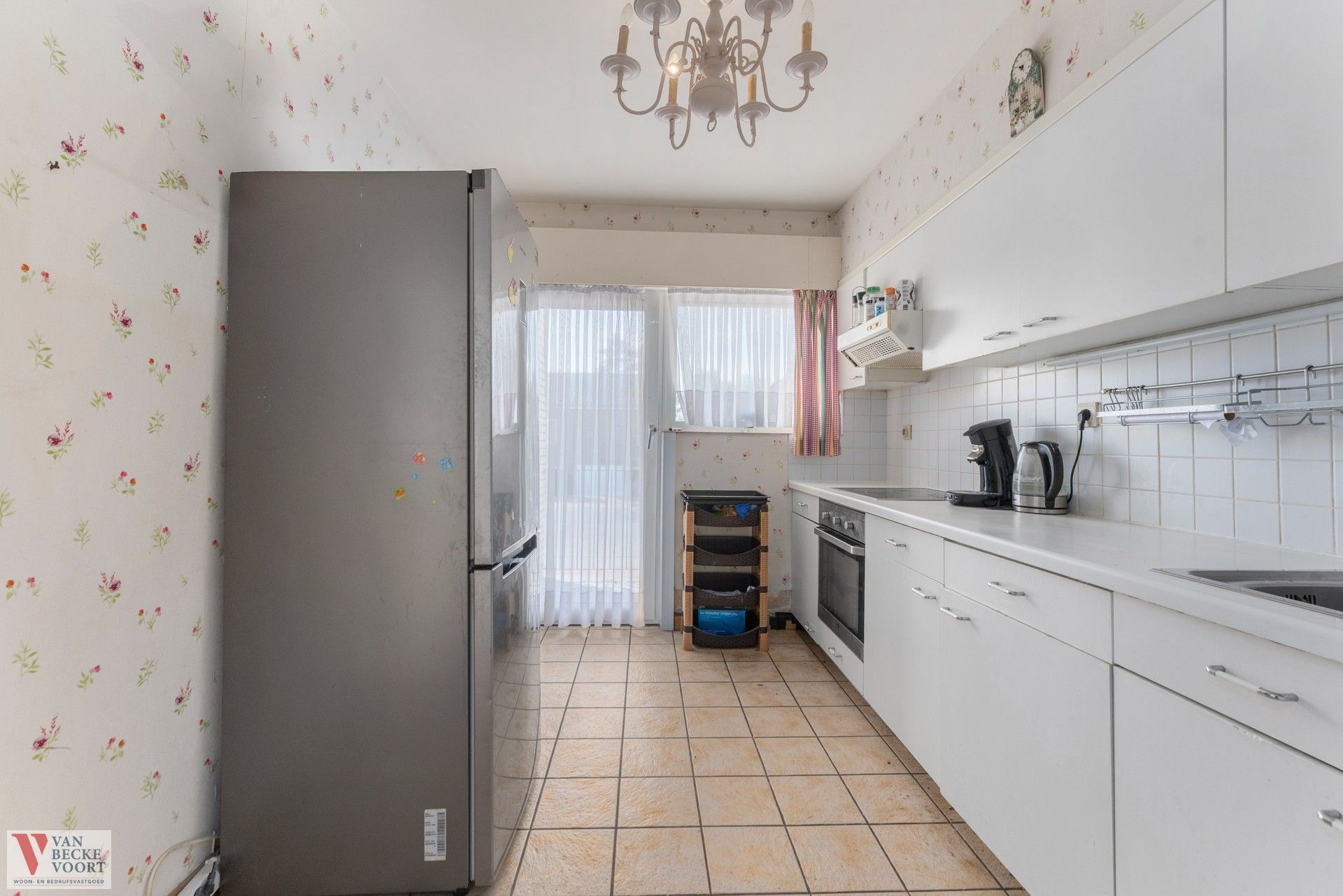 Halfopen woning opgedeeld in 2 units foto 5