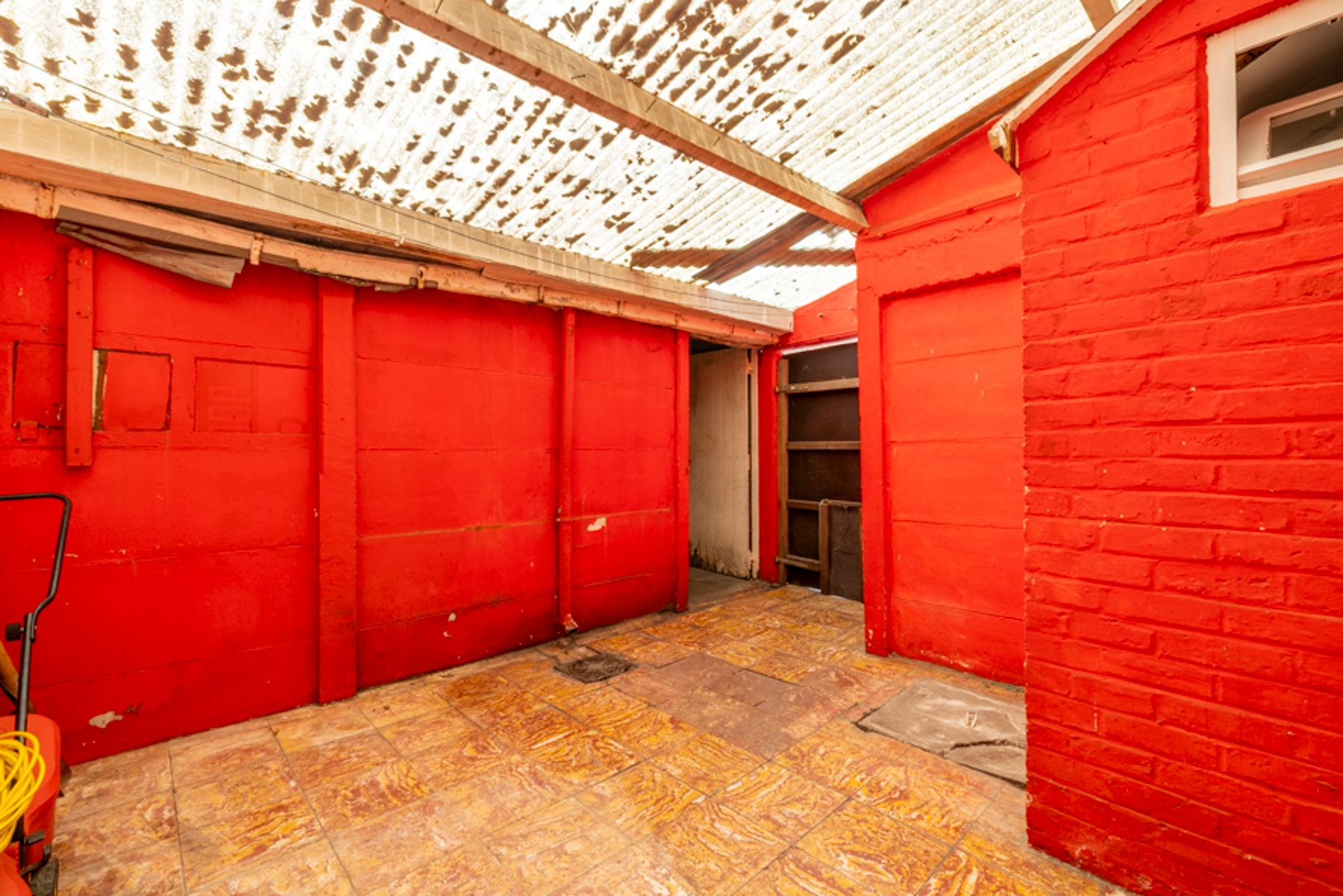 Rijwoning met tuin in het centrum van Sint-Maria-Oudenhove foto 16