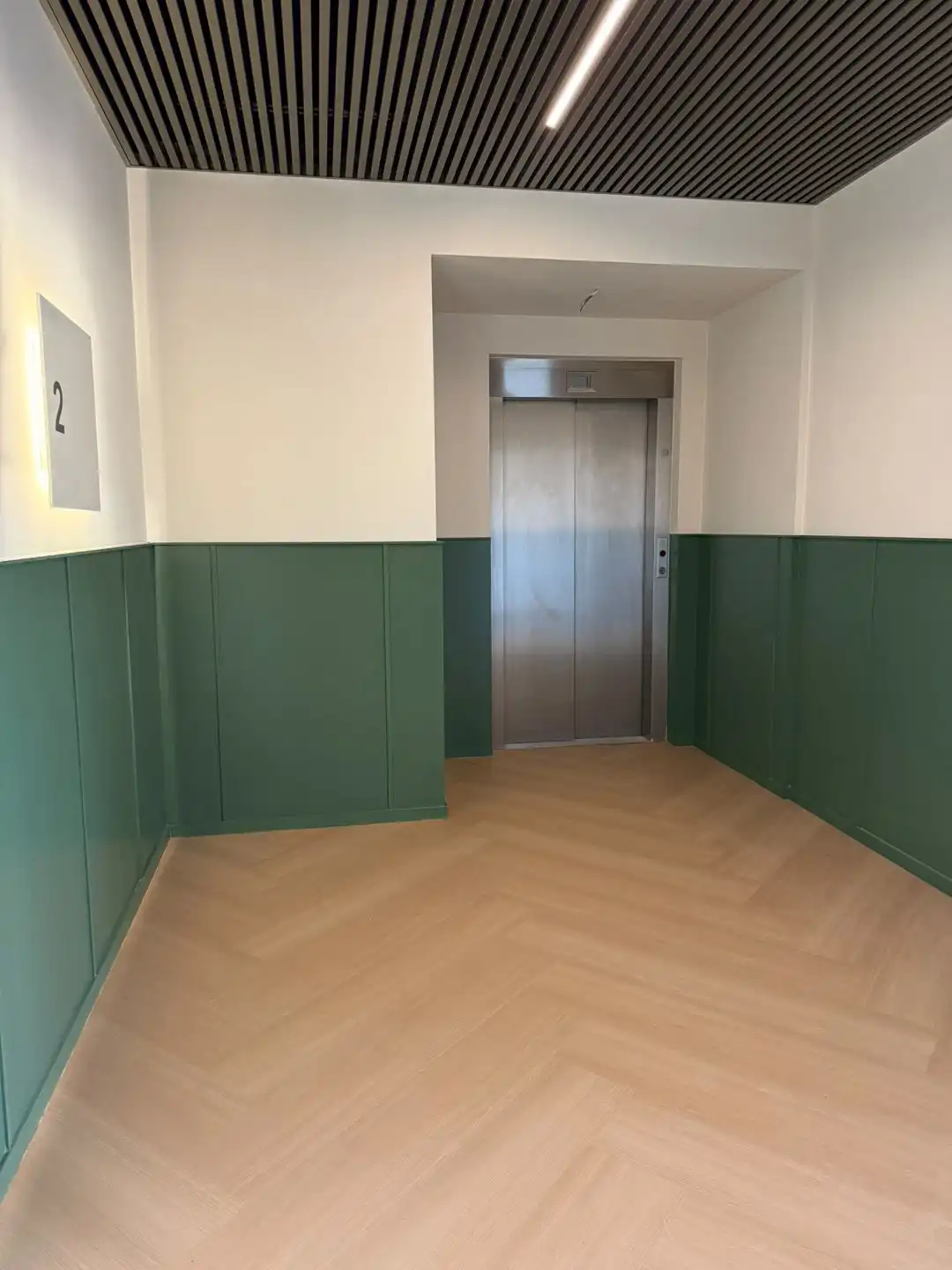 Gerenoveerde kantoren in groene omgeving foto 10