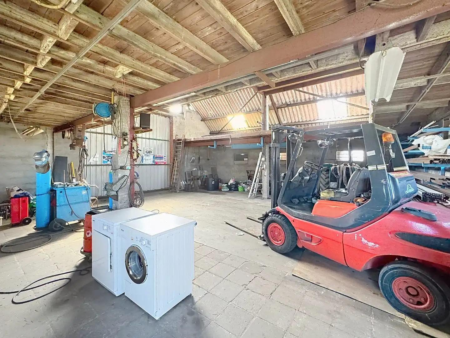 Alleenstaande woning met loods te Zerkegem  foto 34