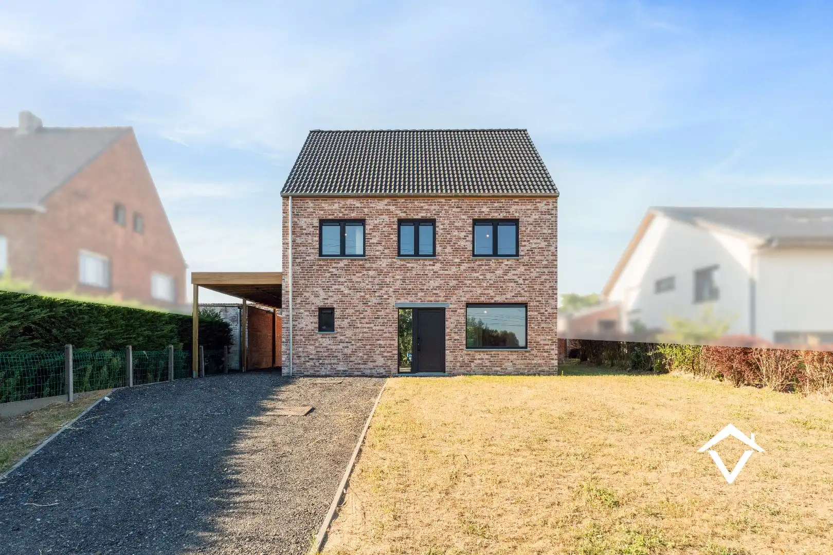 Ruime, energiezuinige gezinswoning met 6 slaapkamers, carport en zuidgerichte tuin foto 30