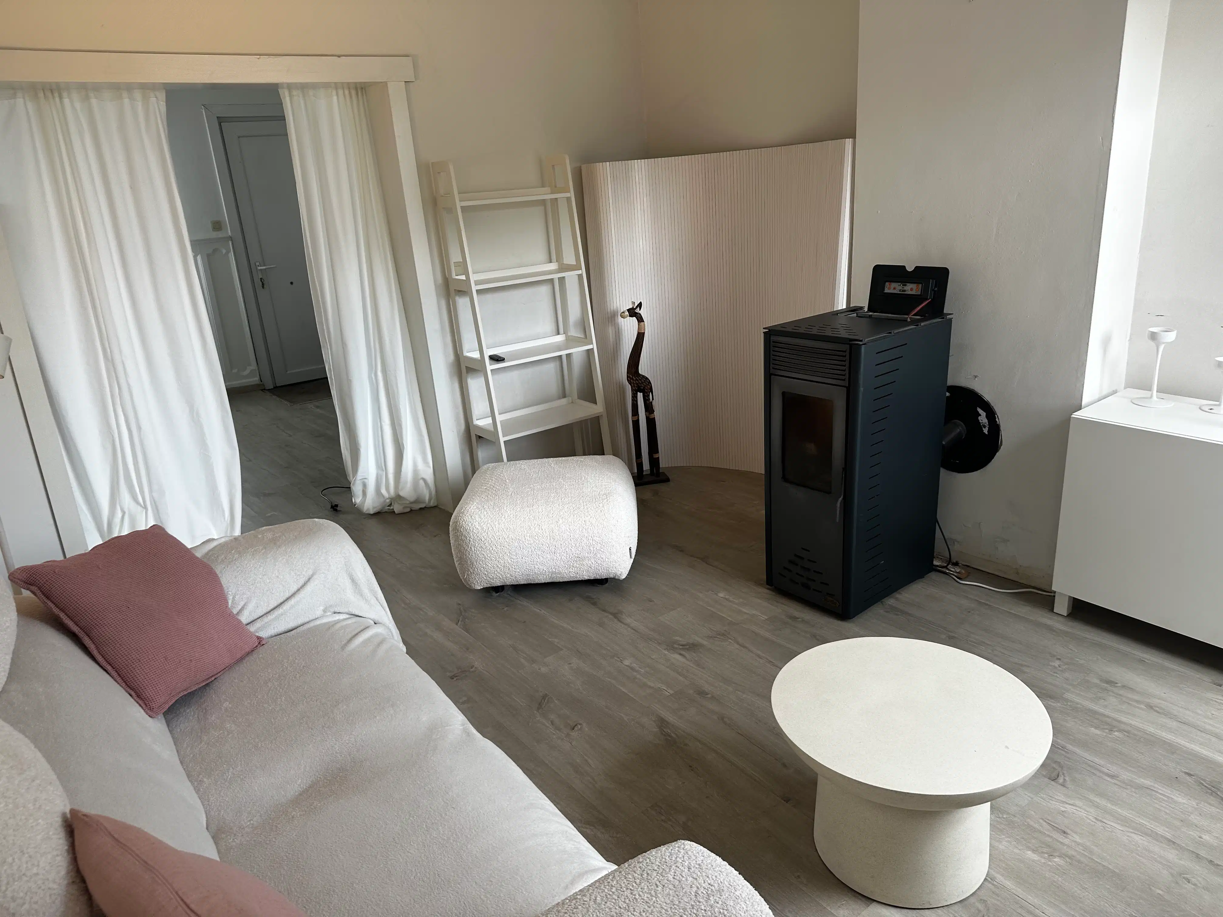 Gerenoveerde woning 2 slpks! foto 4