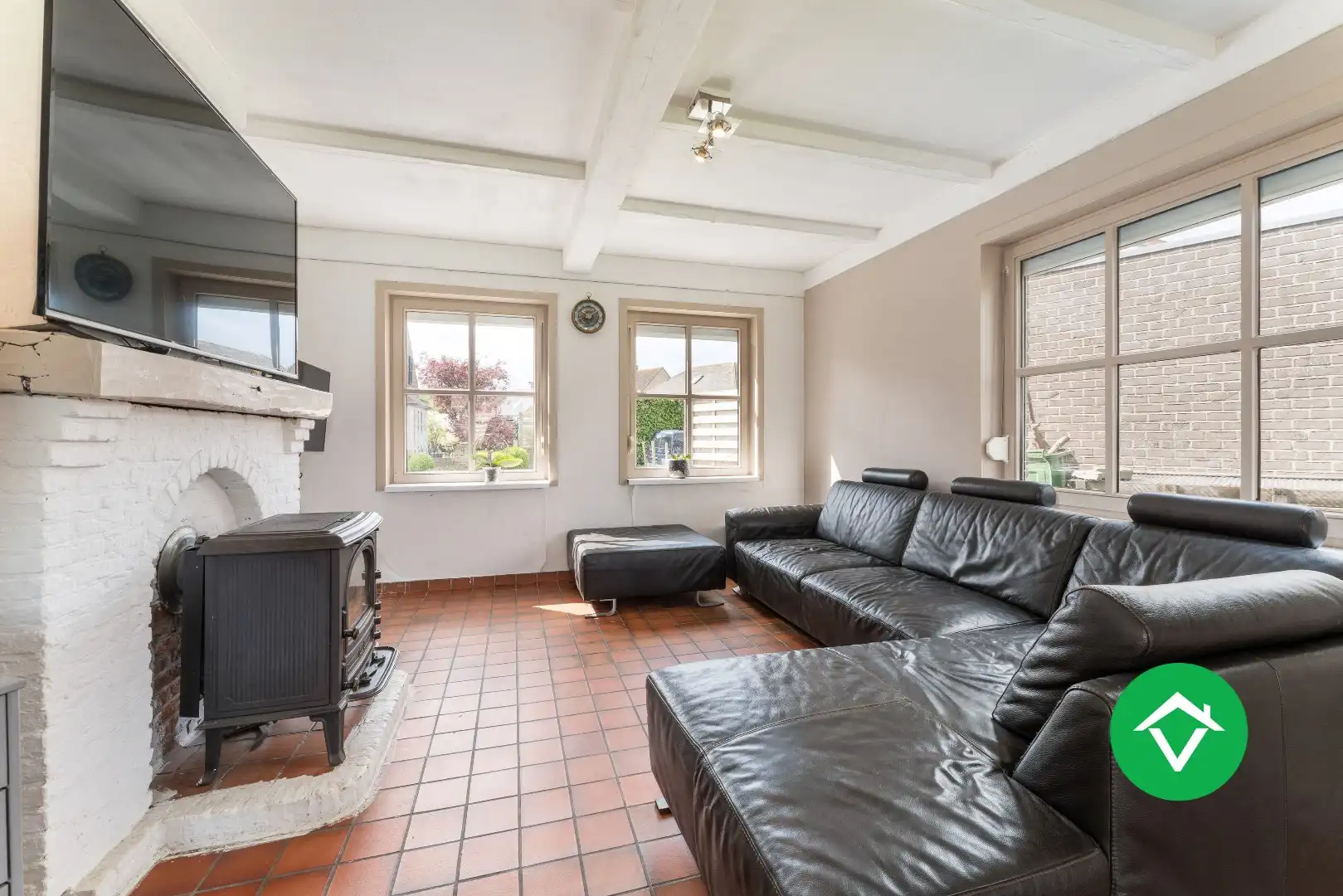 Landelijke gezinswoning met rustige ligging, 3 slaapkamers en een inpandige garage foto 9