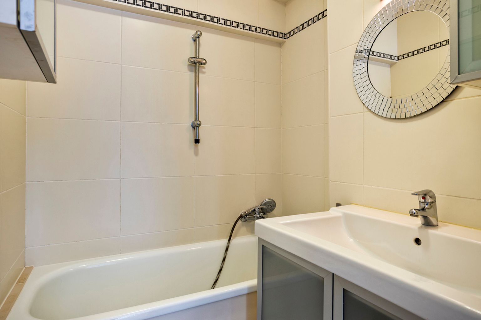 immo DAVID stelt voor: gerenoveerd 2 slp app met kelder foto 18