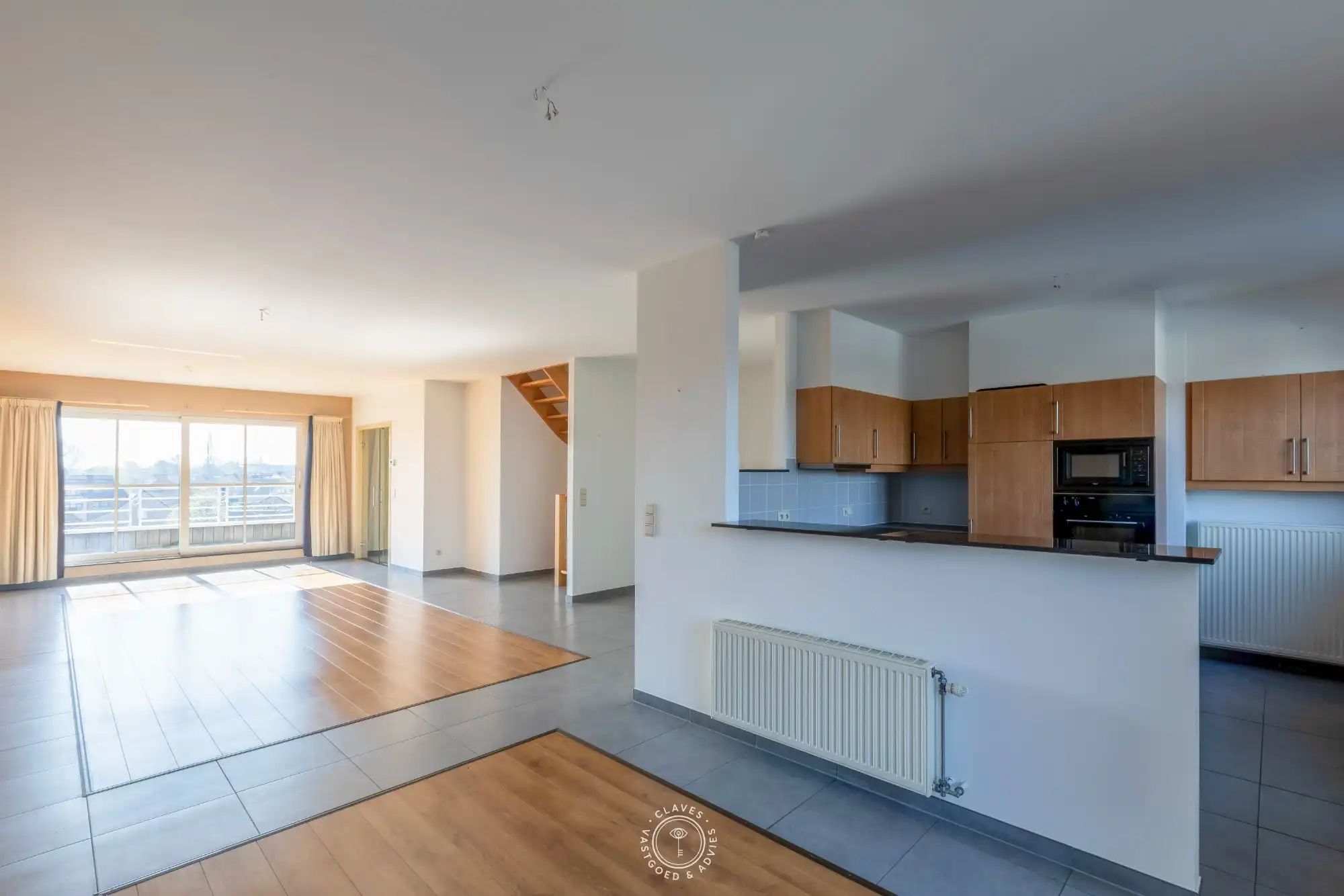 Indrukwekkend duplexappartement met prachtige terrassen foto 8
