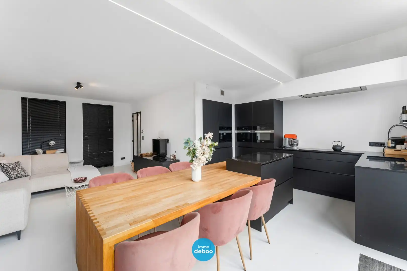 Recente woning in jonge woonwijk ‘Baanhof’ te Oostende foto 6