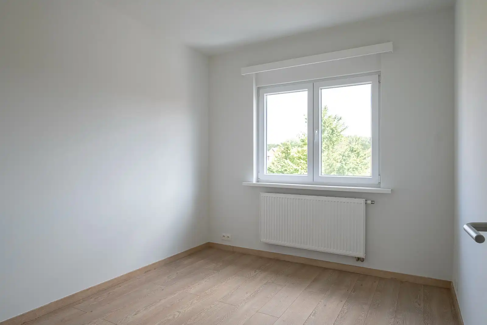 Gerenoveerd appartement met garagebox foto 11