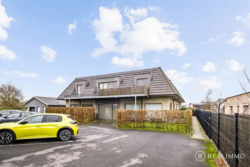 Luxueuze penthouse van 160 m² met 3 slaapkamers en parkting te Dottenijs! foto 2