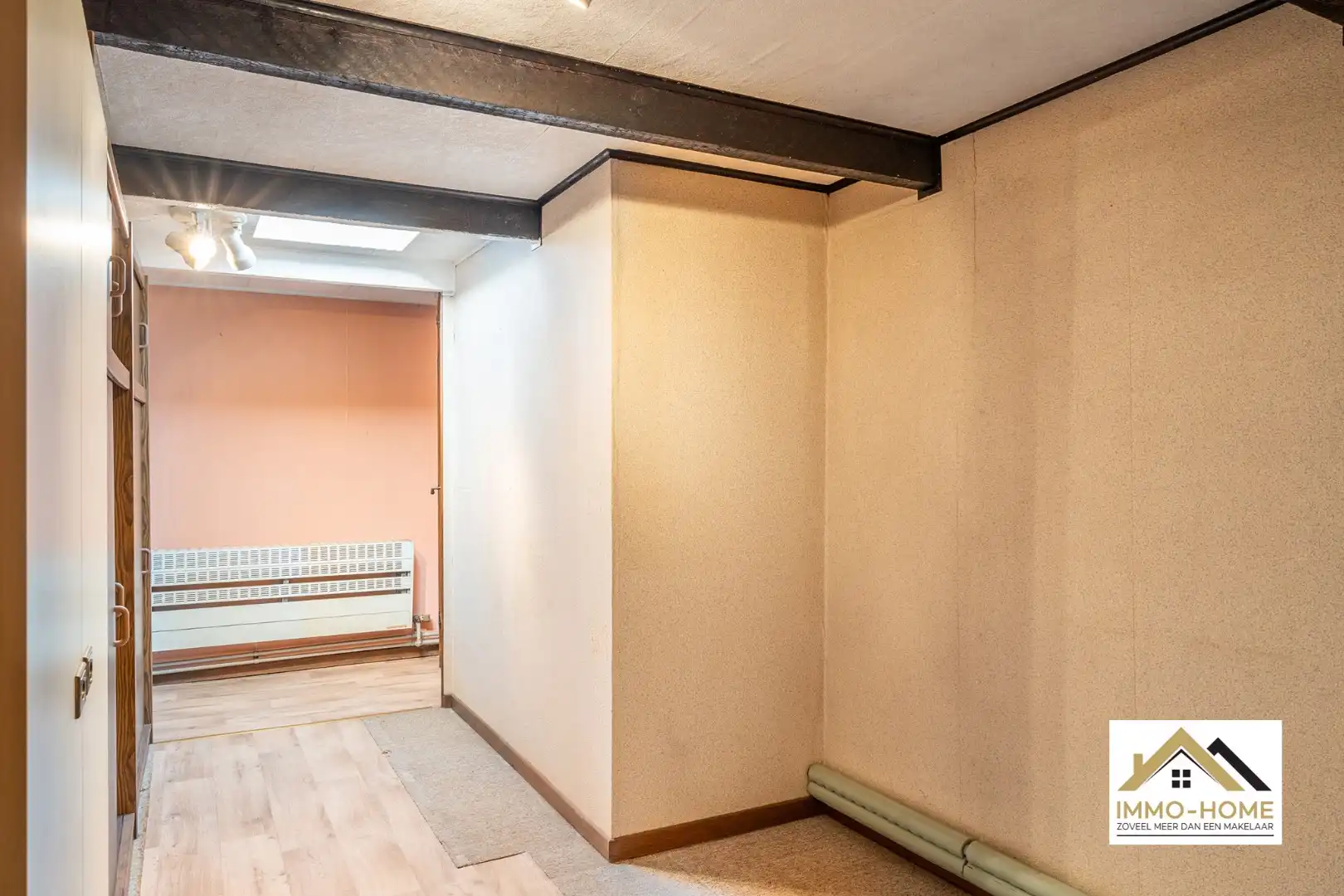 Karaktervolle HOB met een mooie achterliggende tuin foto 28