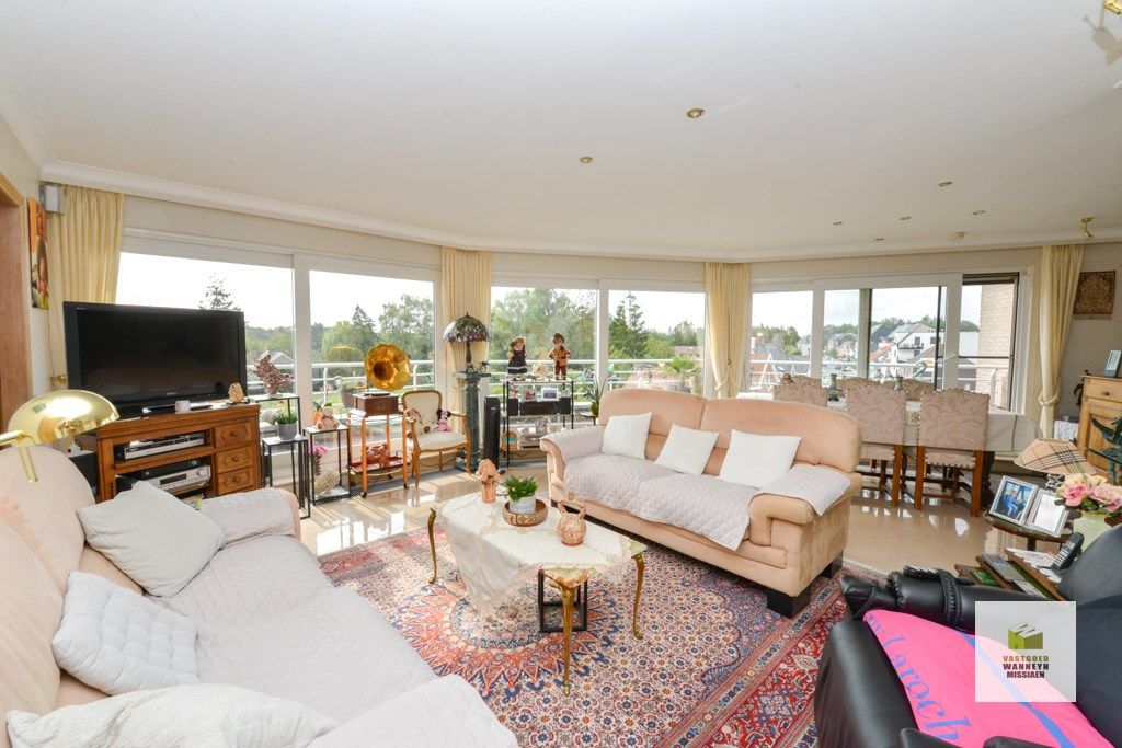 Exclusieve penthouse met 3slpk, 2 badk, dressing en ruim terras foto 3