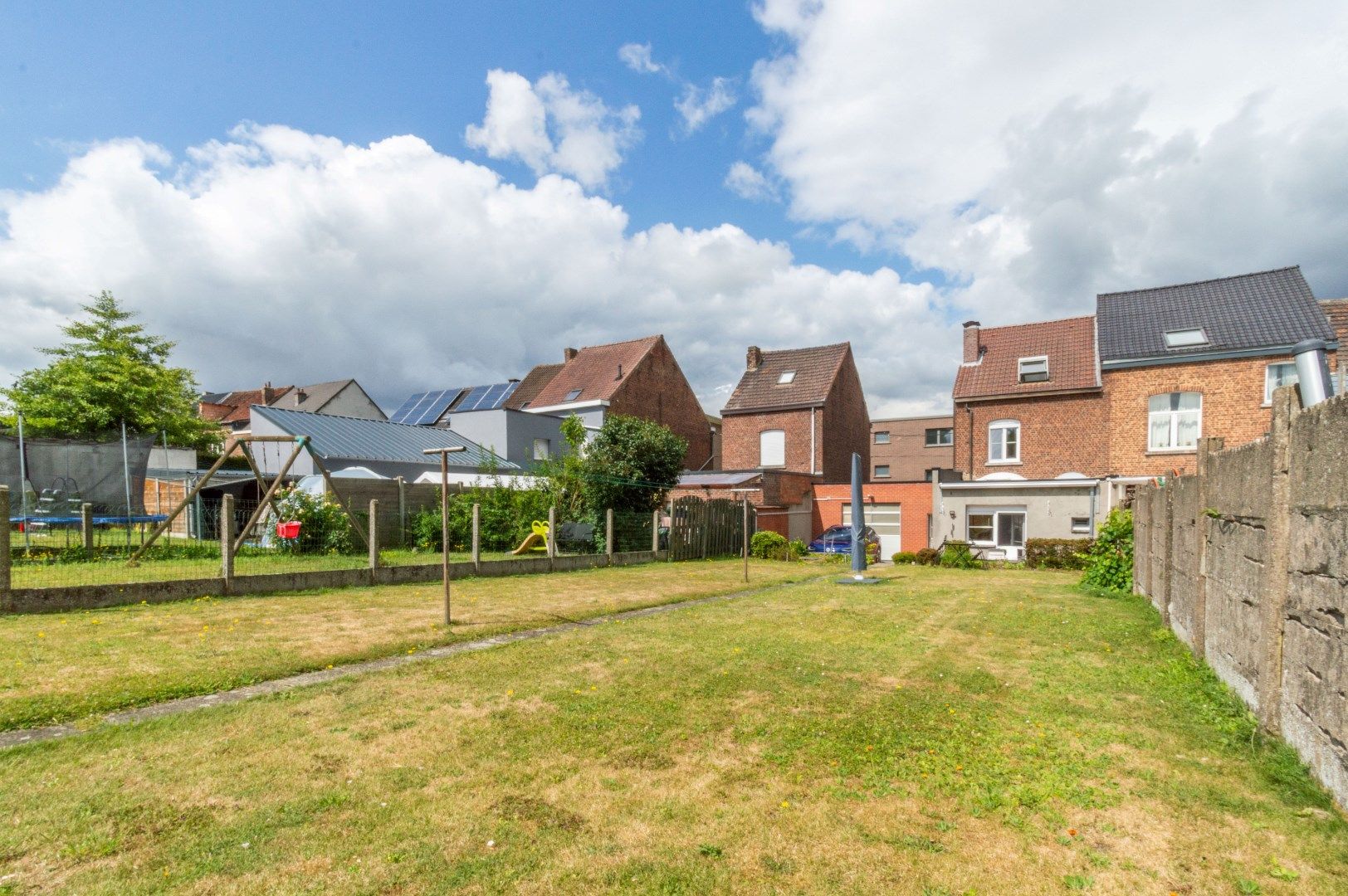 WONING MET GROTE GARAGE/BOUWGROND ! foto 15
