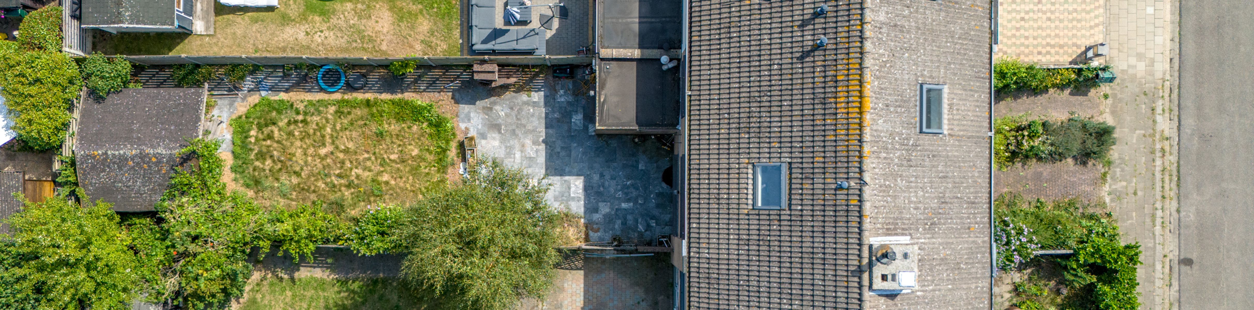 Instapklare woning met 5 slpk, 2 bdk en tuin op een rustige ligging! foto 22