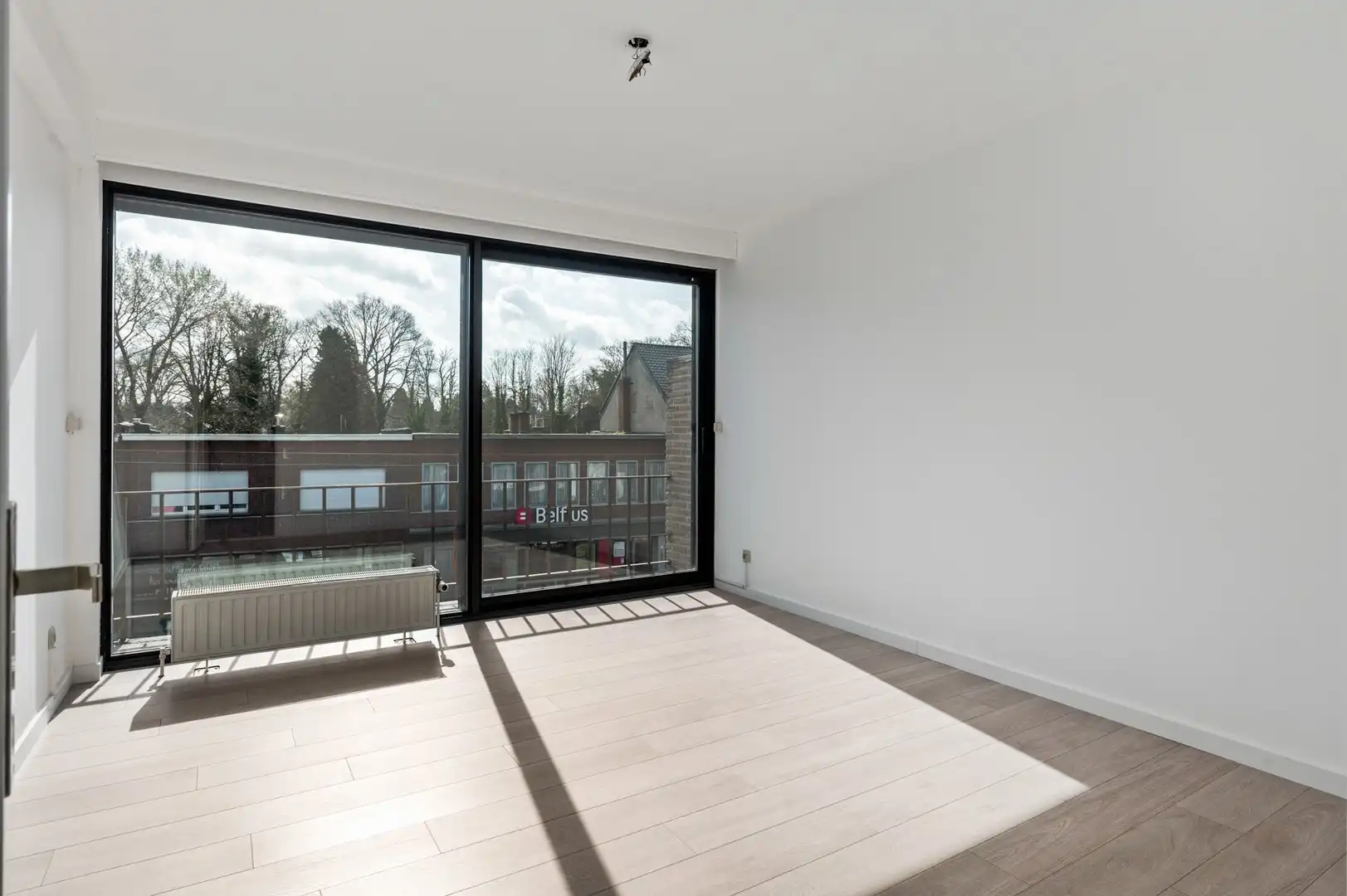 Stijlvol duplex appartement met 2 slaapkamers en garagebox foto 12