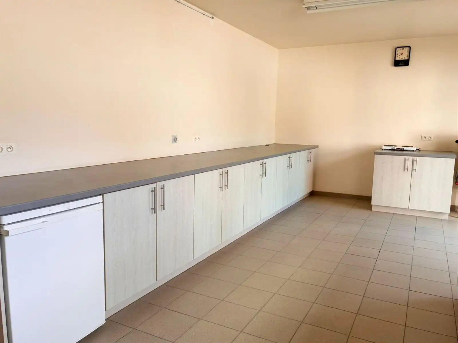 Kantoorruimte 101 m2 met parking  foto 8