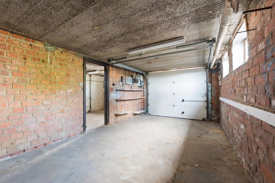 TE RENOVEREN BUNGALOW MET 3 SLAAPKAMERS, RUSTIGE LOCATIE foto 21