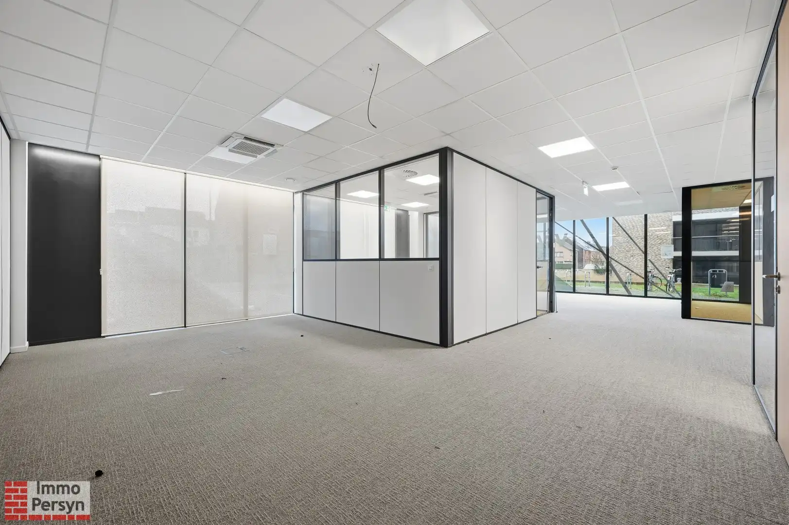 Uniek bedrijfsgebouw nabij de ring van Diest foto 12