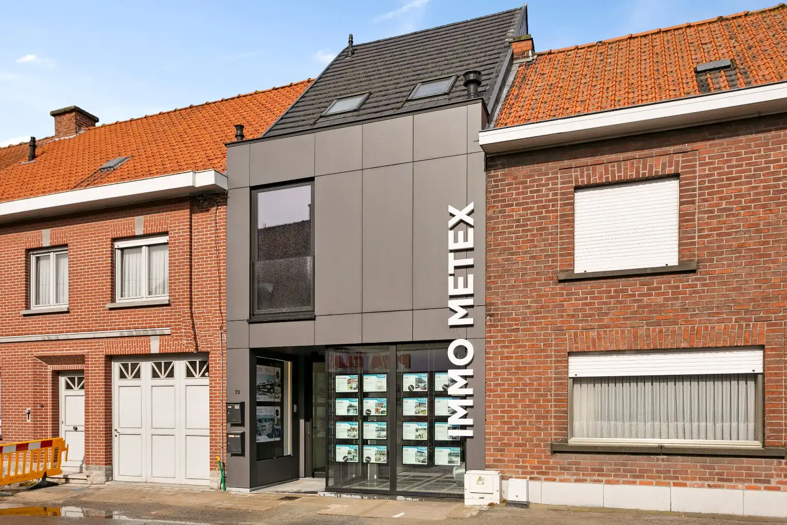 Modern appartement met 1 slaapkamer foto {{pictureIndex}}