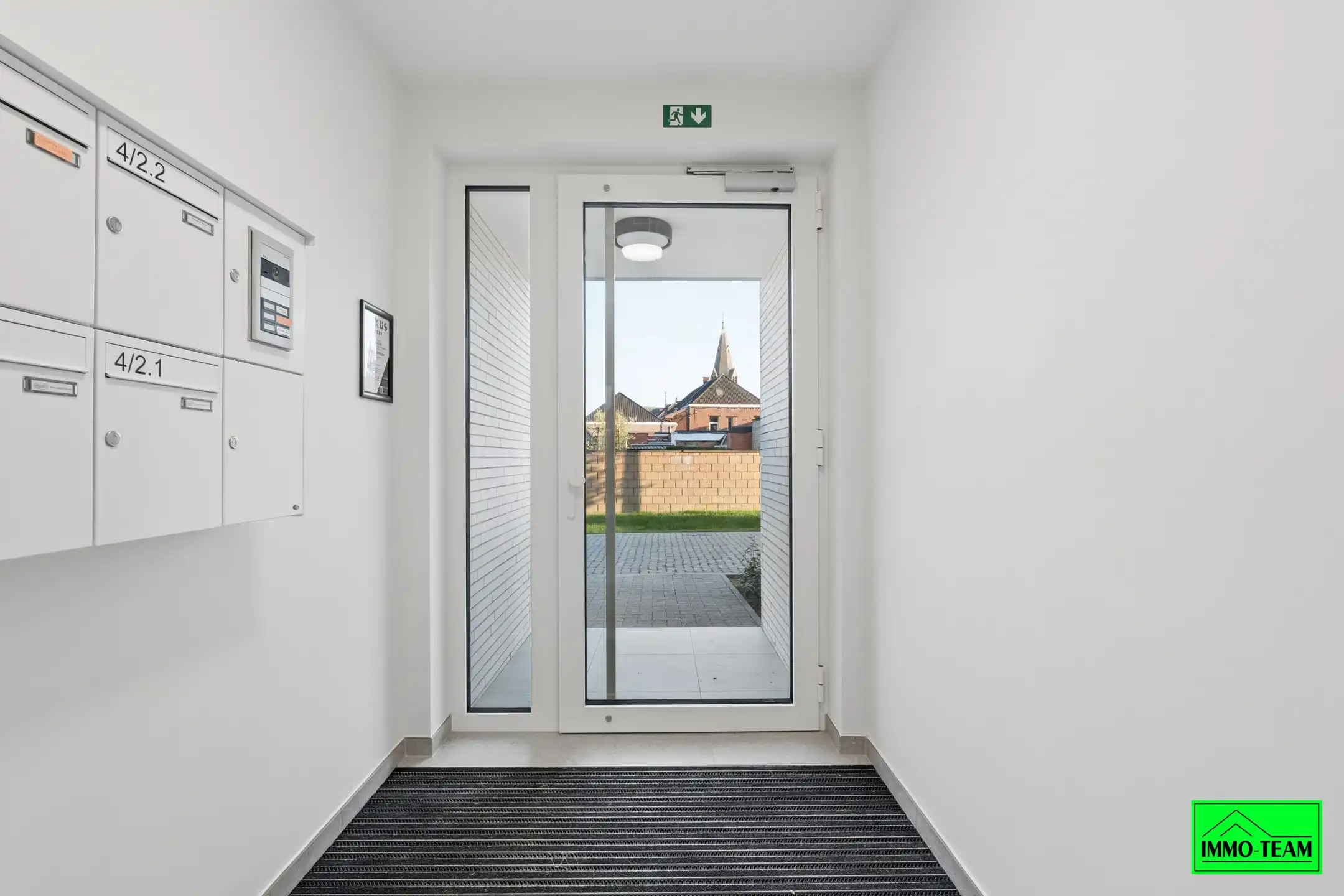 GLV APPARTEMENT MET TERRAS, TUIN EN ONDERGRONDSE STAANPLAATS foto 4