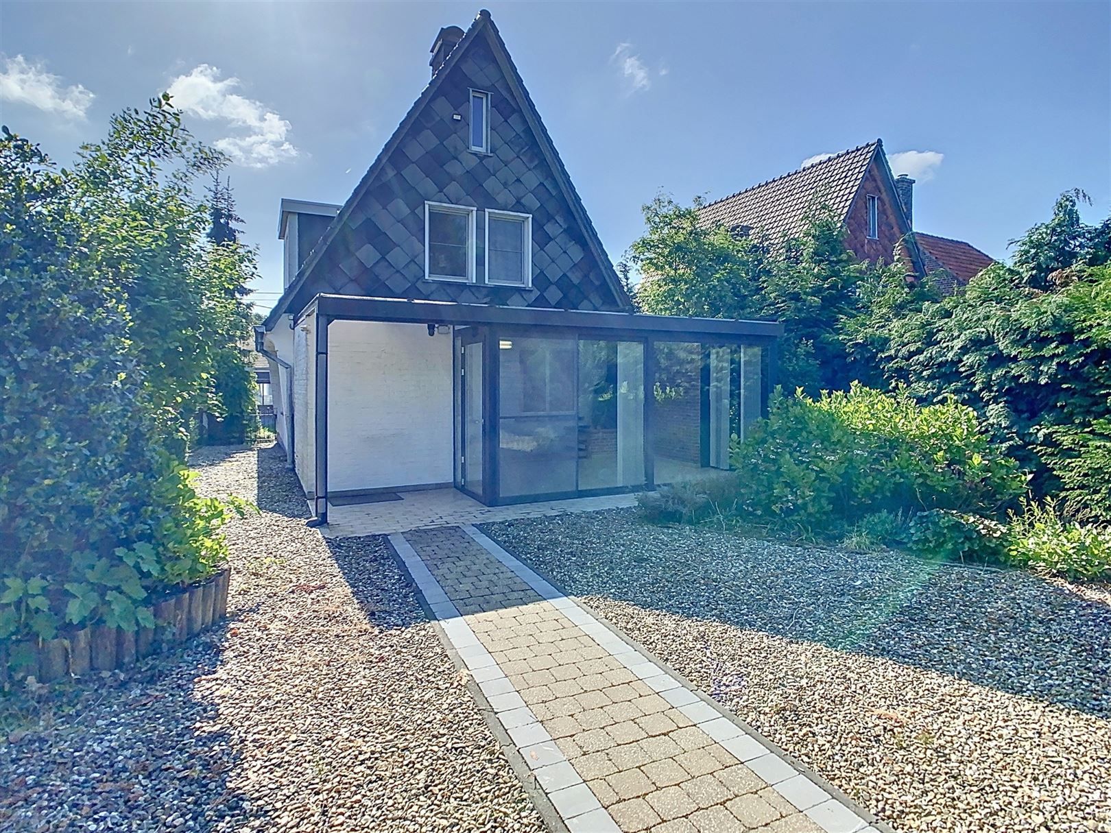 Charmante woning, 3 slpks, garage, weides, 1h 23a 72ca foto 3