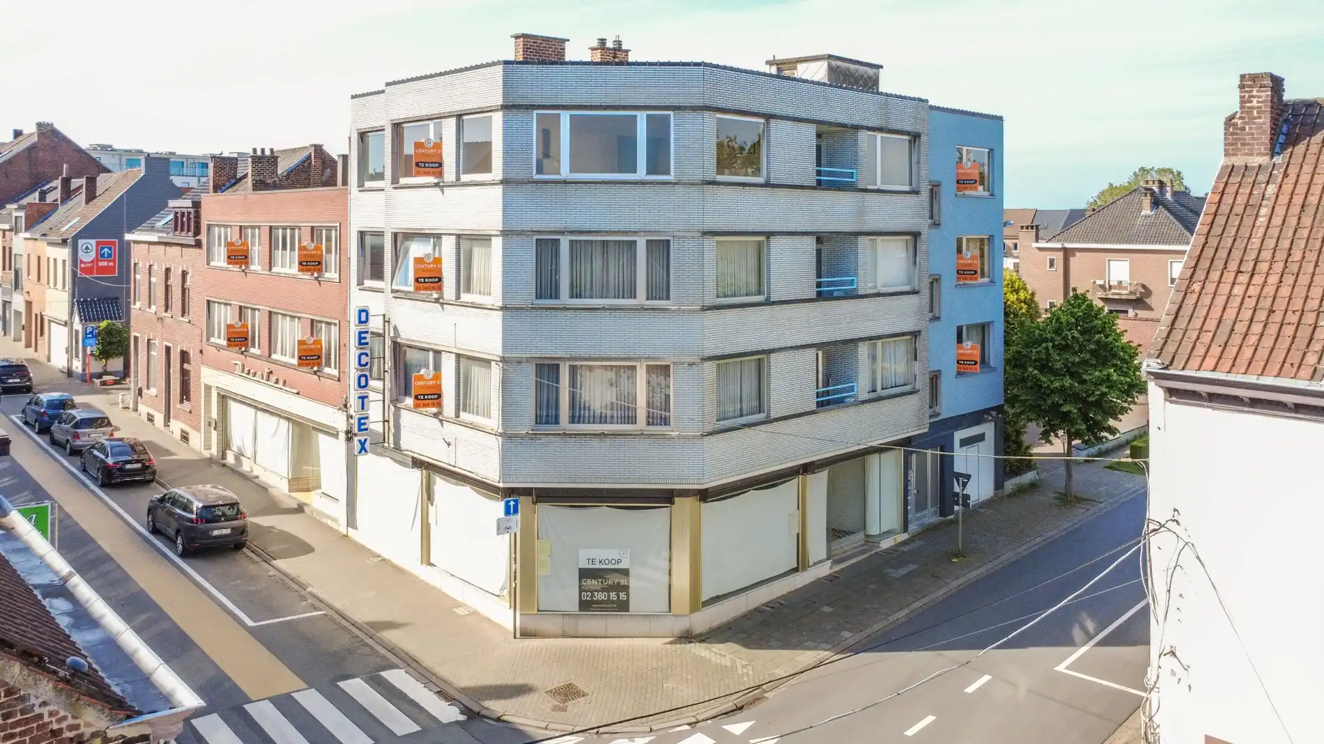 UITSTEKEND GELEGEN APP MET 2 SLAAPKAMERS + TERRAS! foto {{pictureIndex}}