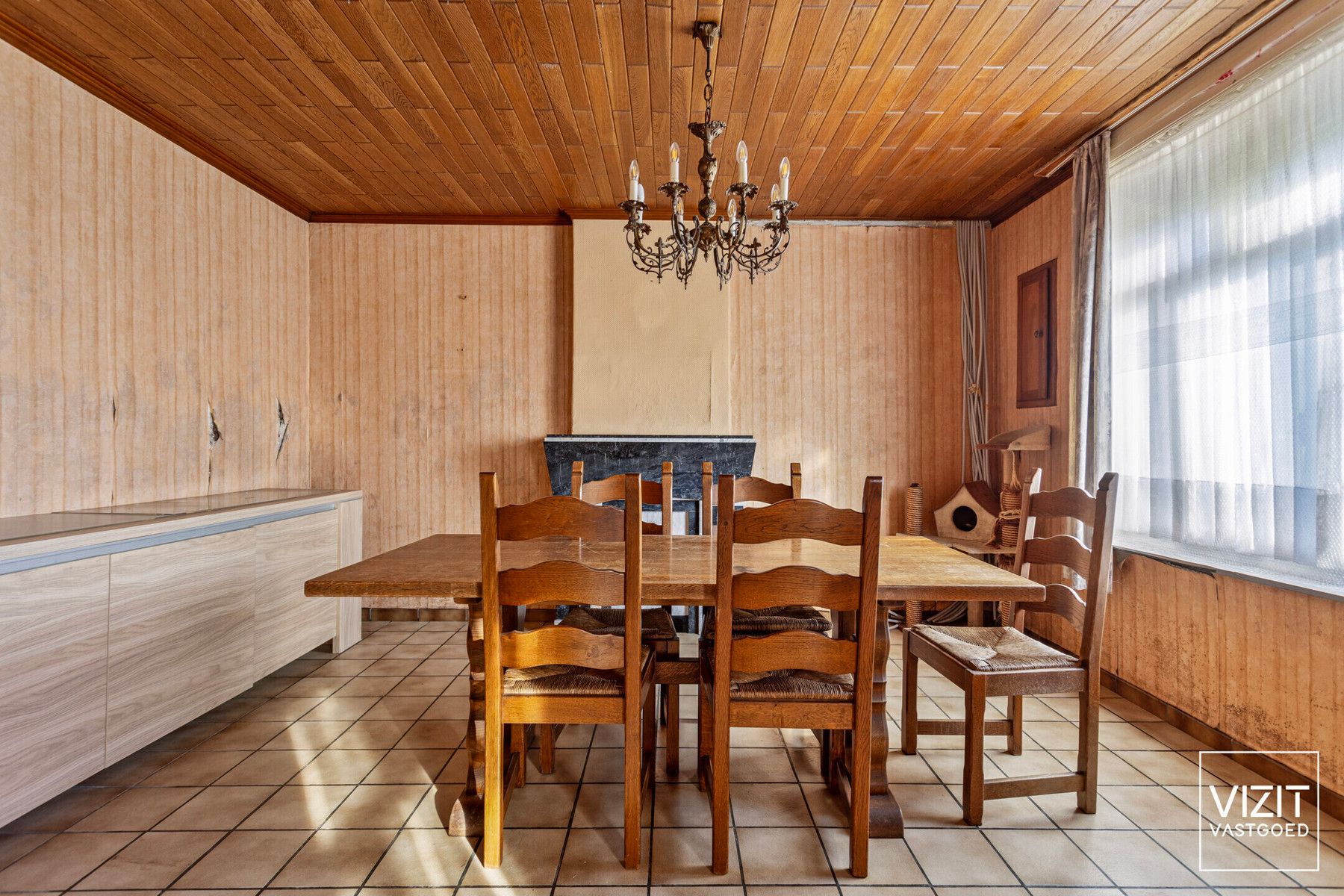 Te renoveren woonhuis met 3 slaapkamers foto 4