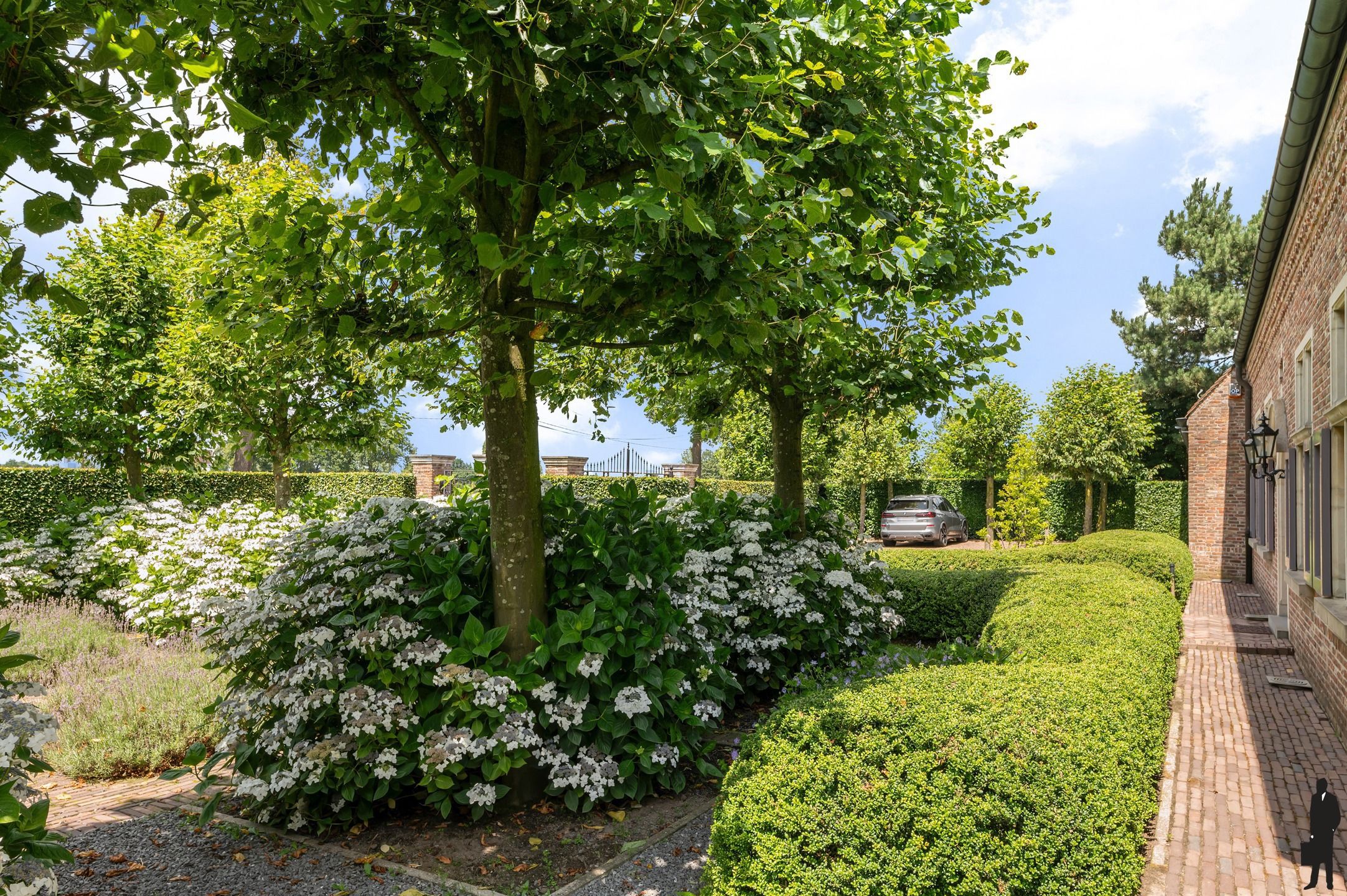 Statige villa in landelijke stijl nabij het centrum van Hoogstraten!  foto 69