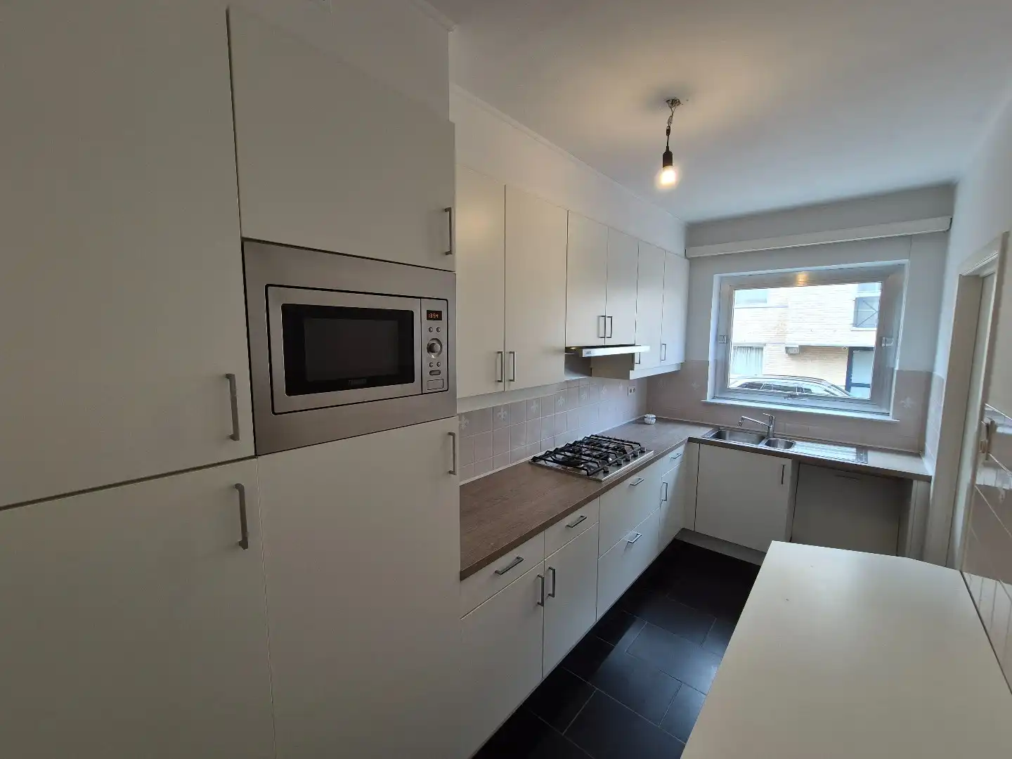 Gelijkvloers appartement nabij het centrum van Hasselt. foto 3