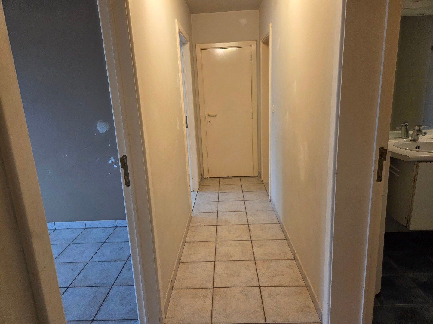 Ruim dakappartement met 3 slaapkamers in Boortmeerbeek. foto 10