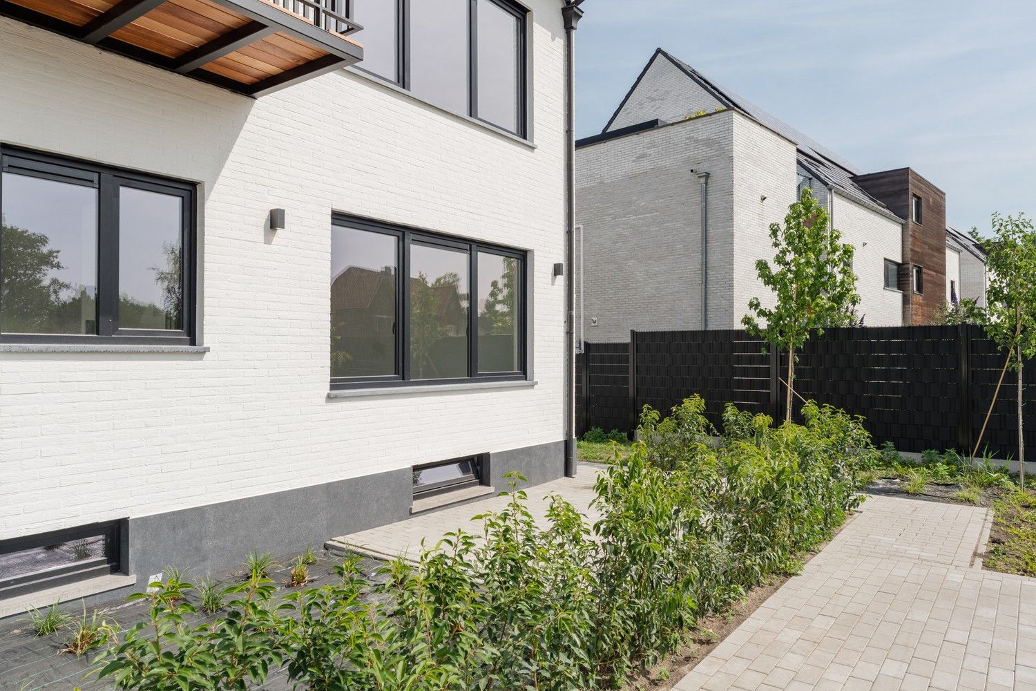 Prachtig 3 slaapkamer appartement met garagebox en privatieve berging foto 26