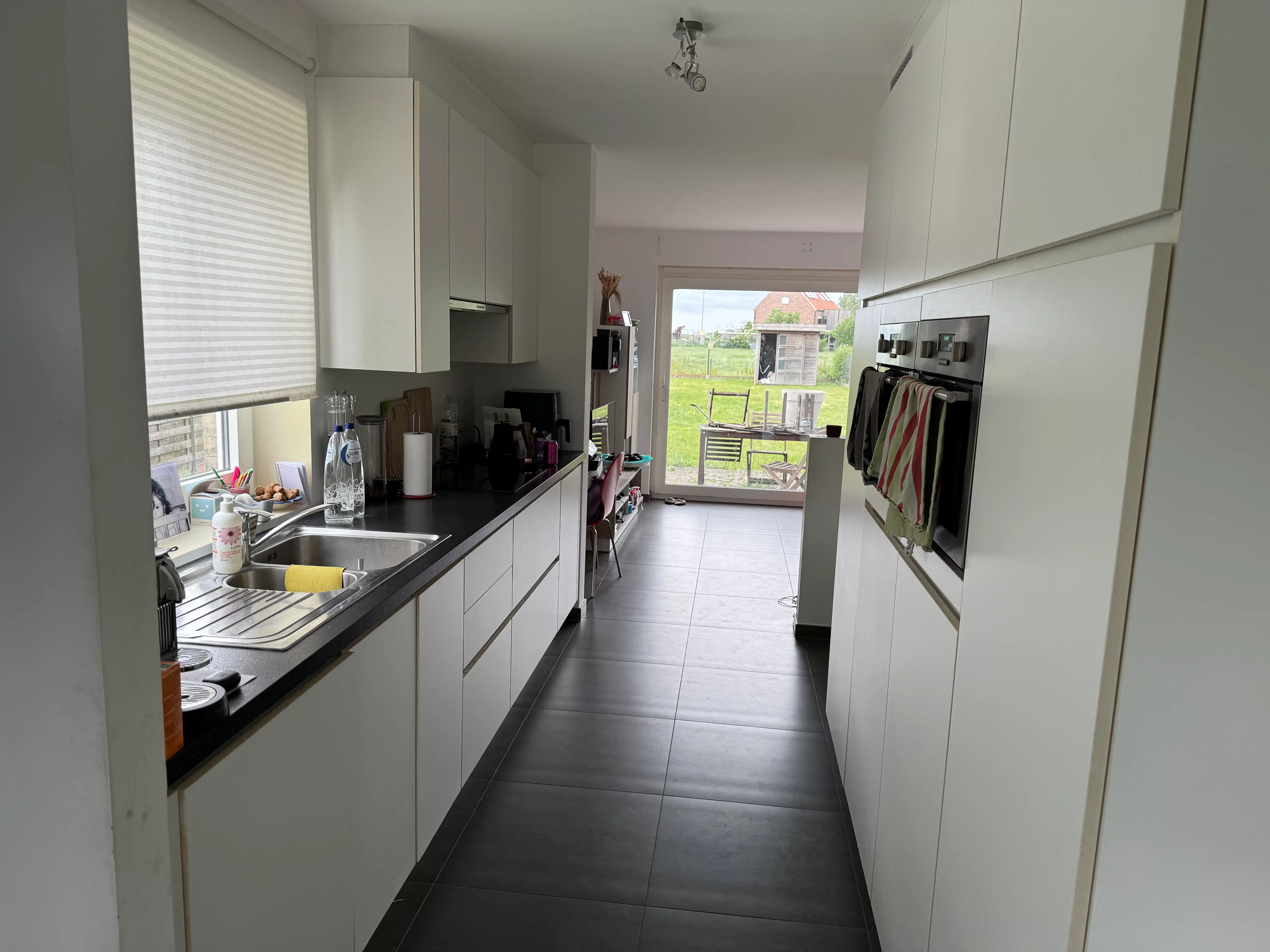 Ruime halfopen bebouwing met grote tuin in Vinkt foto 5