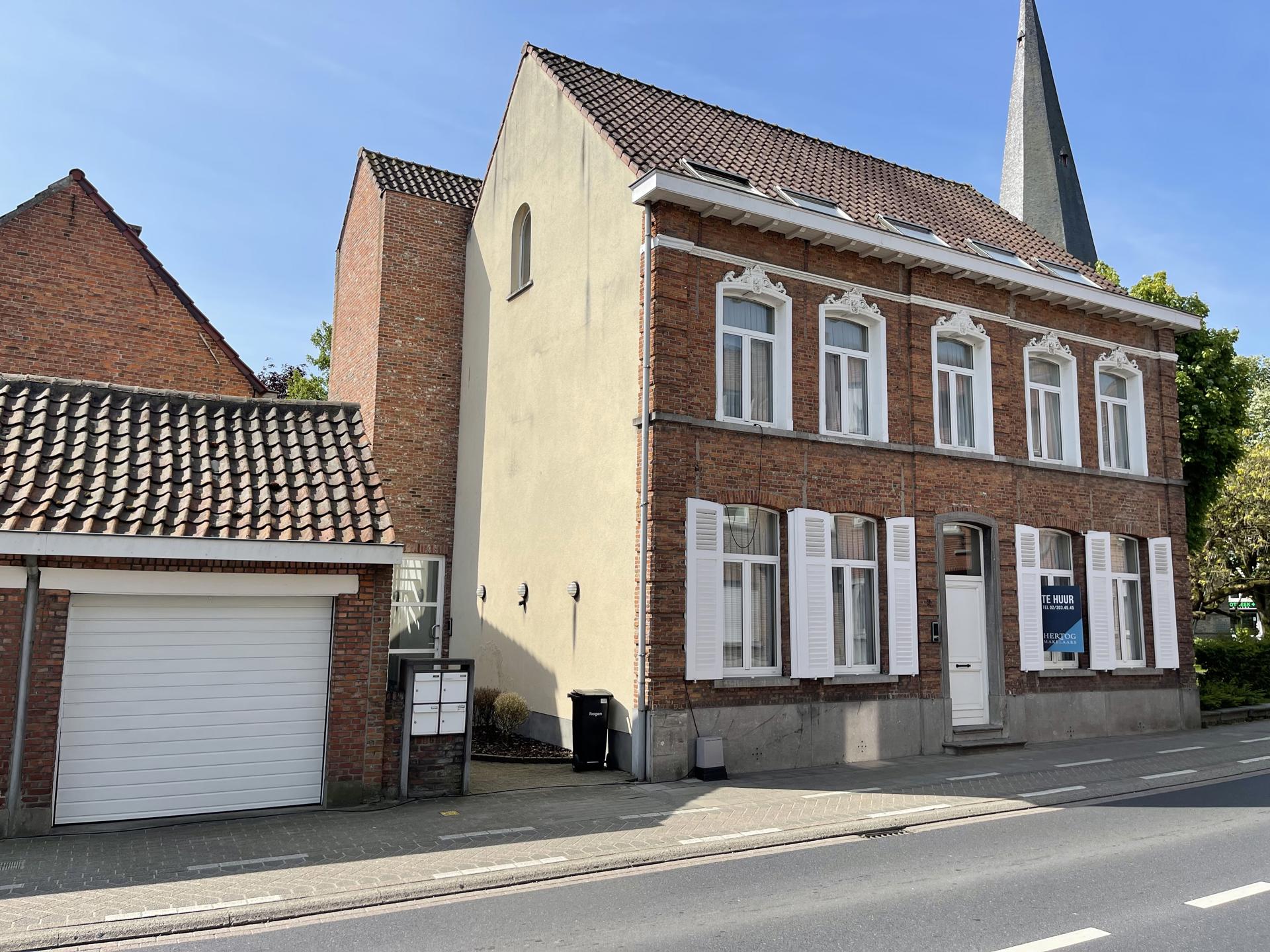 Gelijkvloers appartement te huur in het charmante Vrasene foto 1