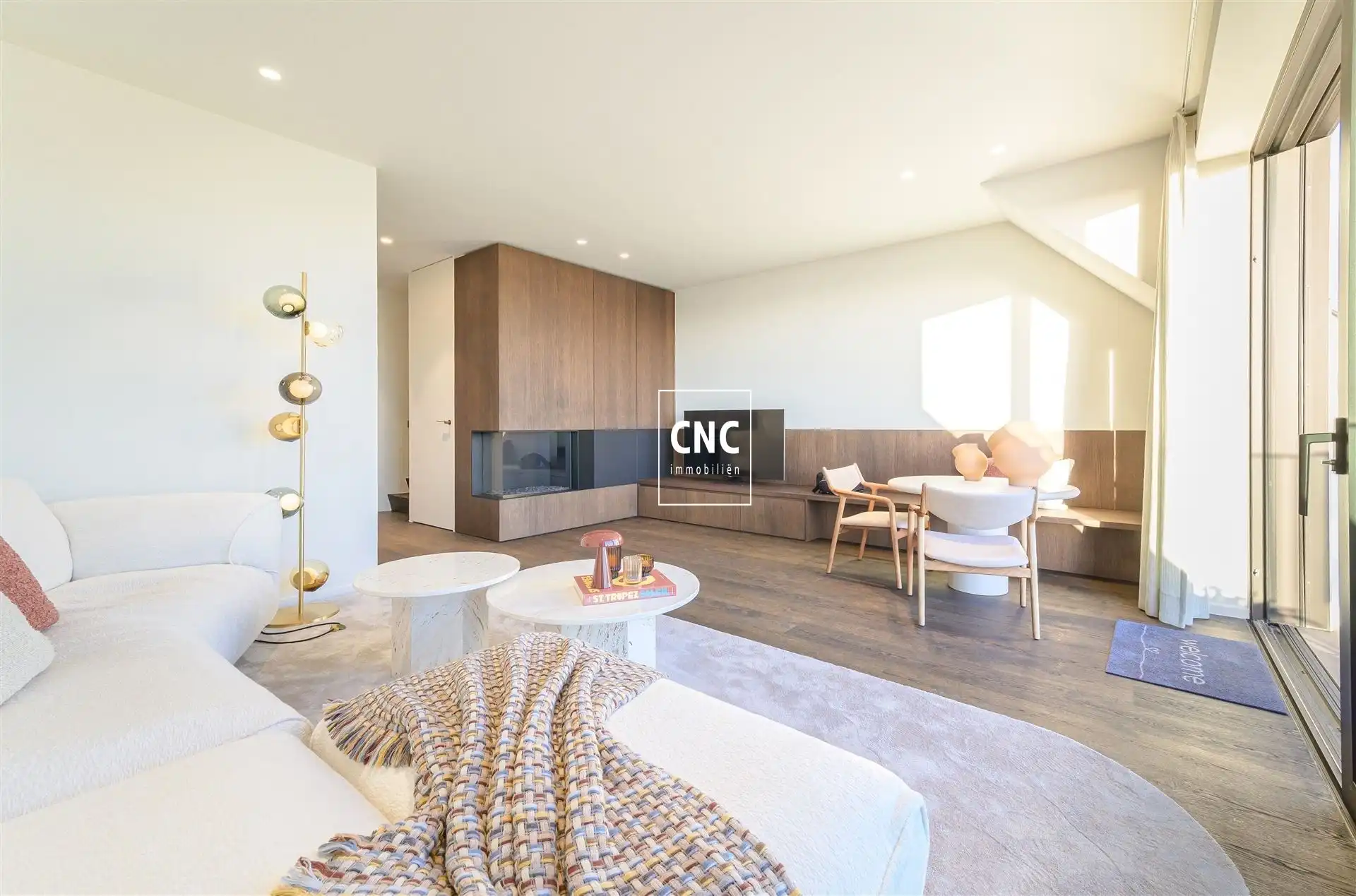 Exceptioneel nieuwbouw duplex-appartement in het hart van het Zoute met prachtig zicht op de typische Zoute-gevels foto 7