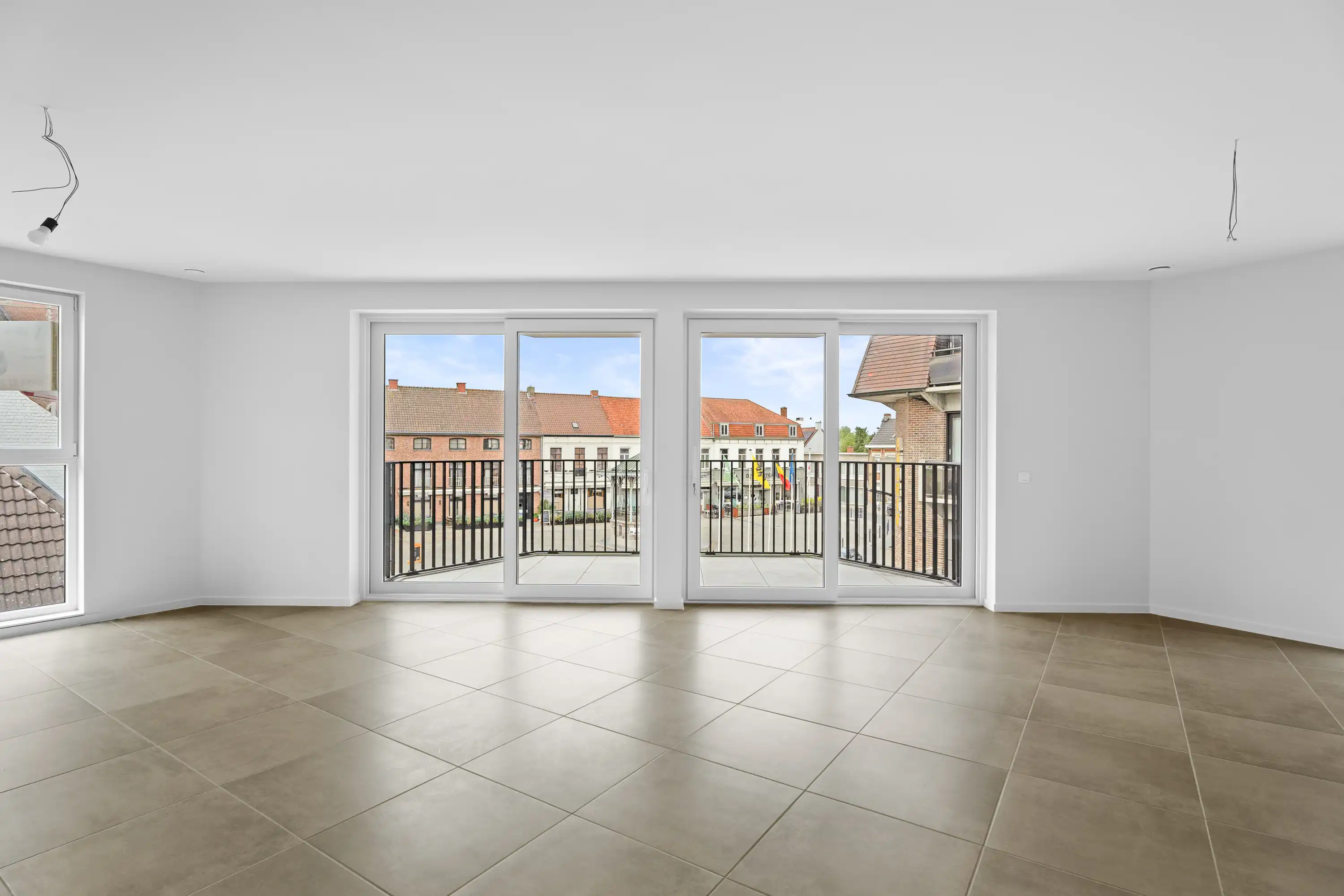 Top nieuwbouw appartement met zicht op de markt van Aalter foto 2