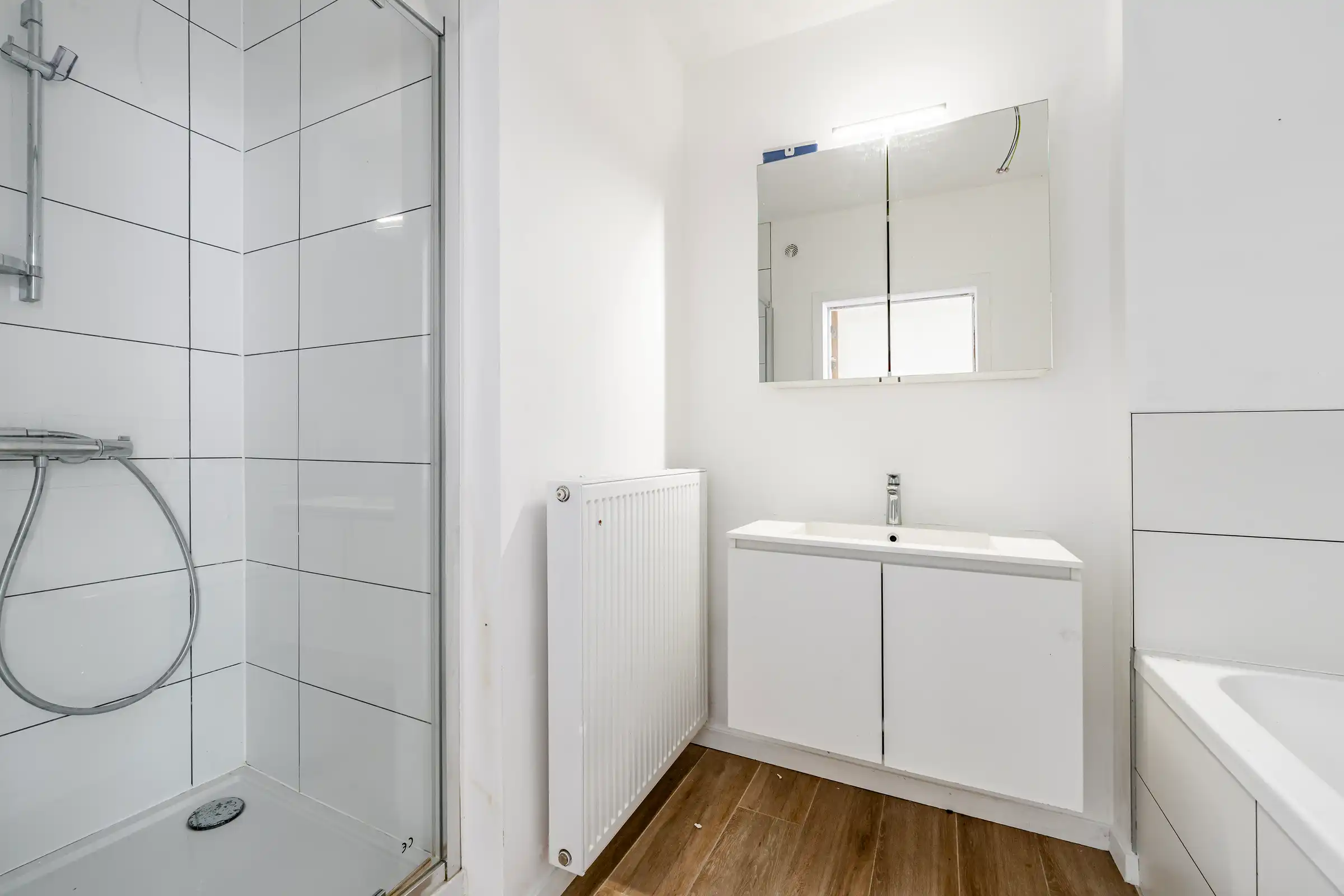 Gezinswoning met 5 slaapkamers met diepe tuin foto 15