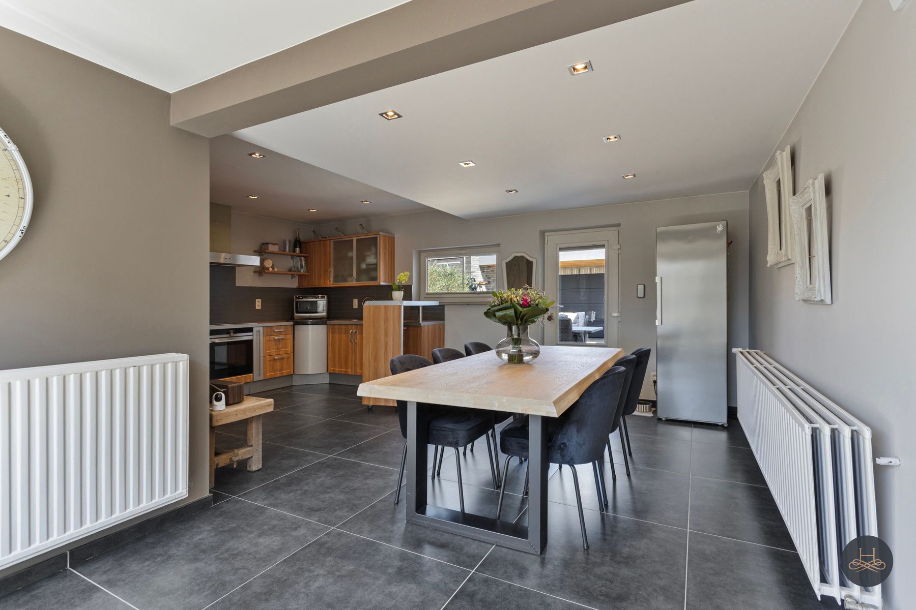 Instapklare, energiezuinige woning met 4 slaapkamers en dubbele garage te Schoonderbuken foto 6