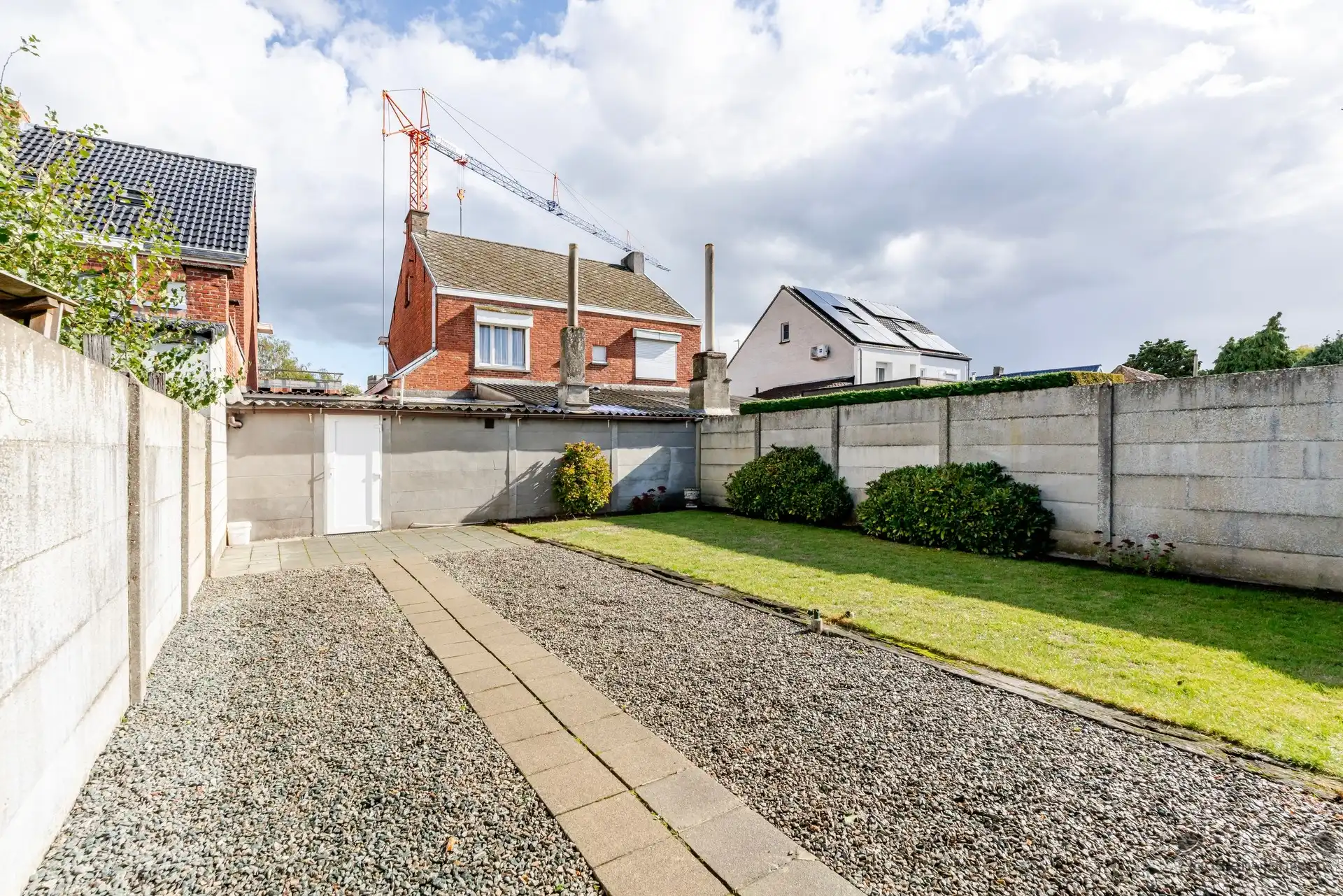 Te renoveren woning met 3 slaapkamers te Beerzel foto 19