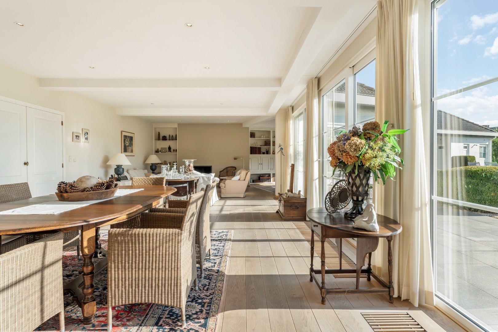 Luxueuze villa met zwembad en absolute privacy op riant perceel foto 7