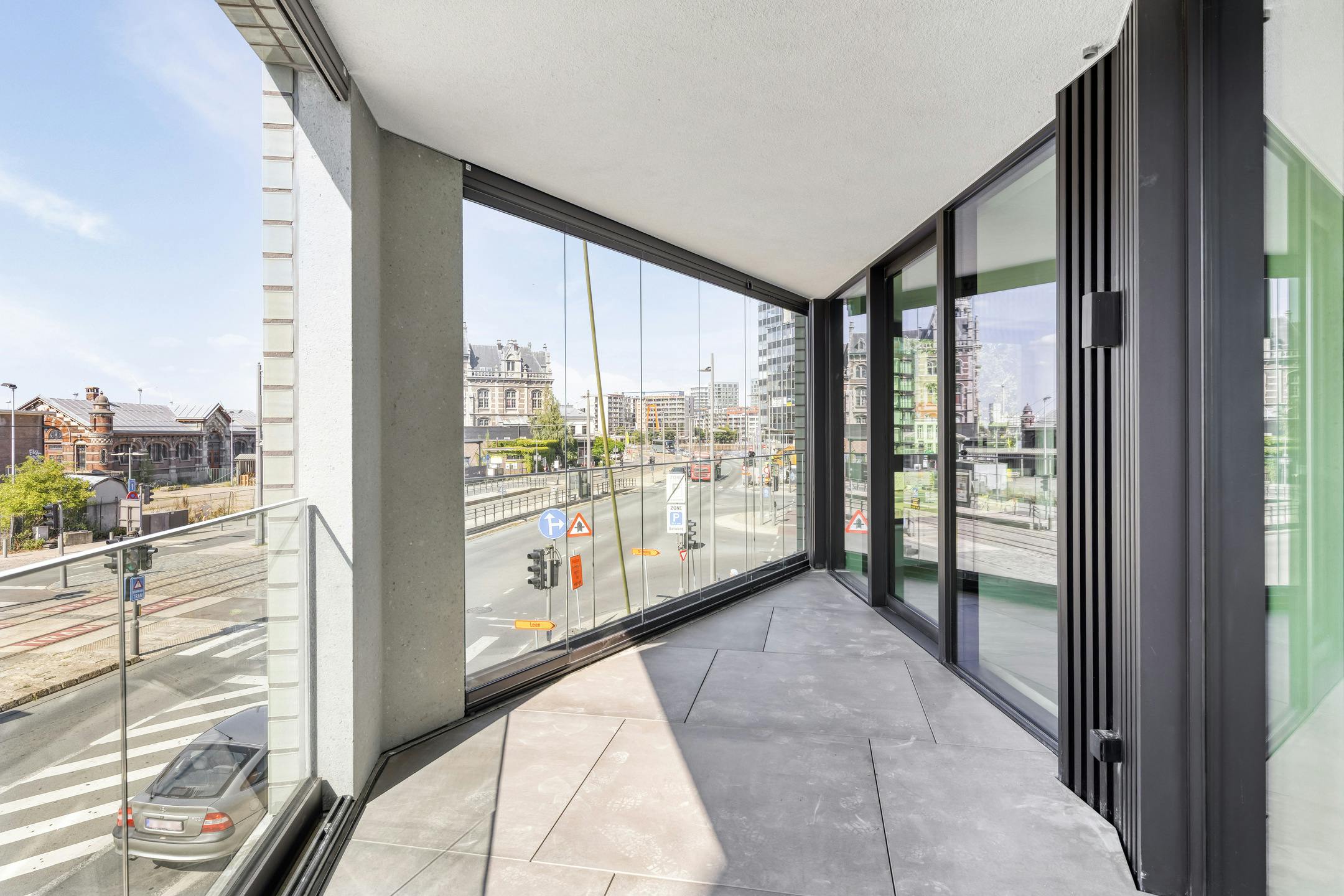 Nieuwbouwappartement met twee slaapkamers te koop in Antwerpen  foto 4