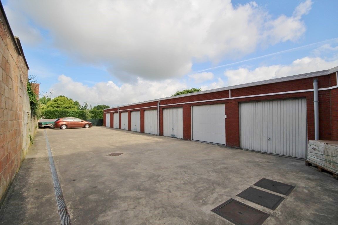 Rustig gelegen appartement met 2 slaapkamers en garagebox foto 18