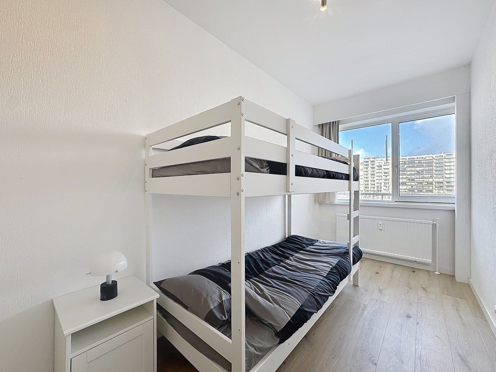 GERENOVEERD gemeubeld appartement aan de JACHTHAVEN met 3 slpks én 3 terrassen! foto 16