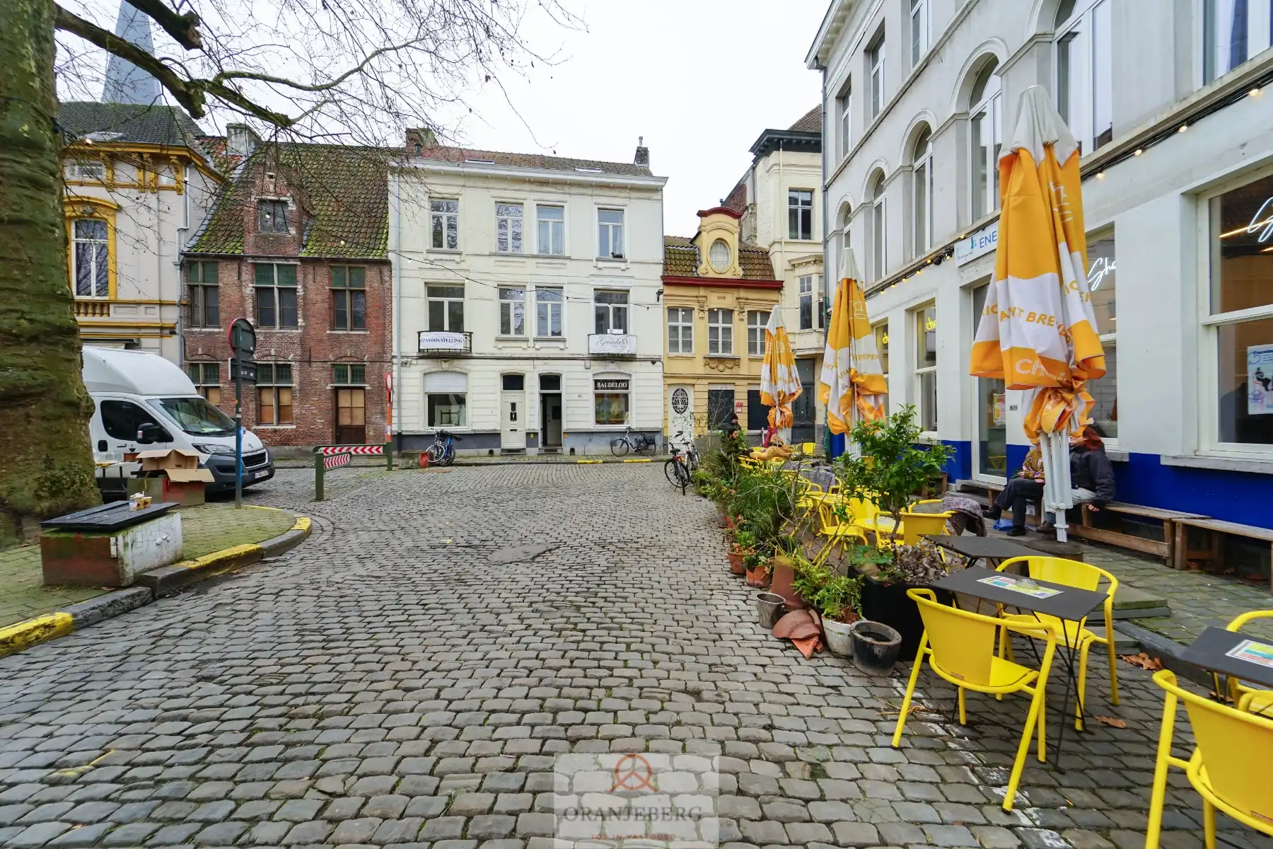 HOEKhandelspand bij Sint-Jacobskerk foto 8