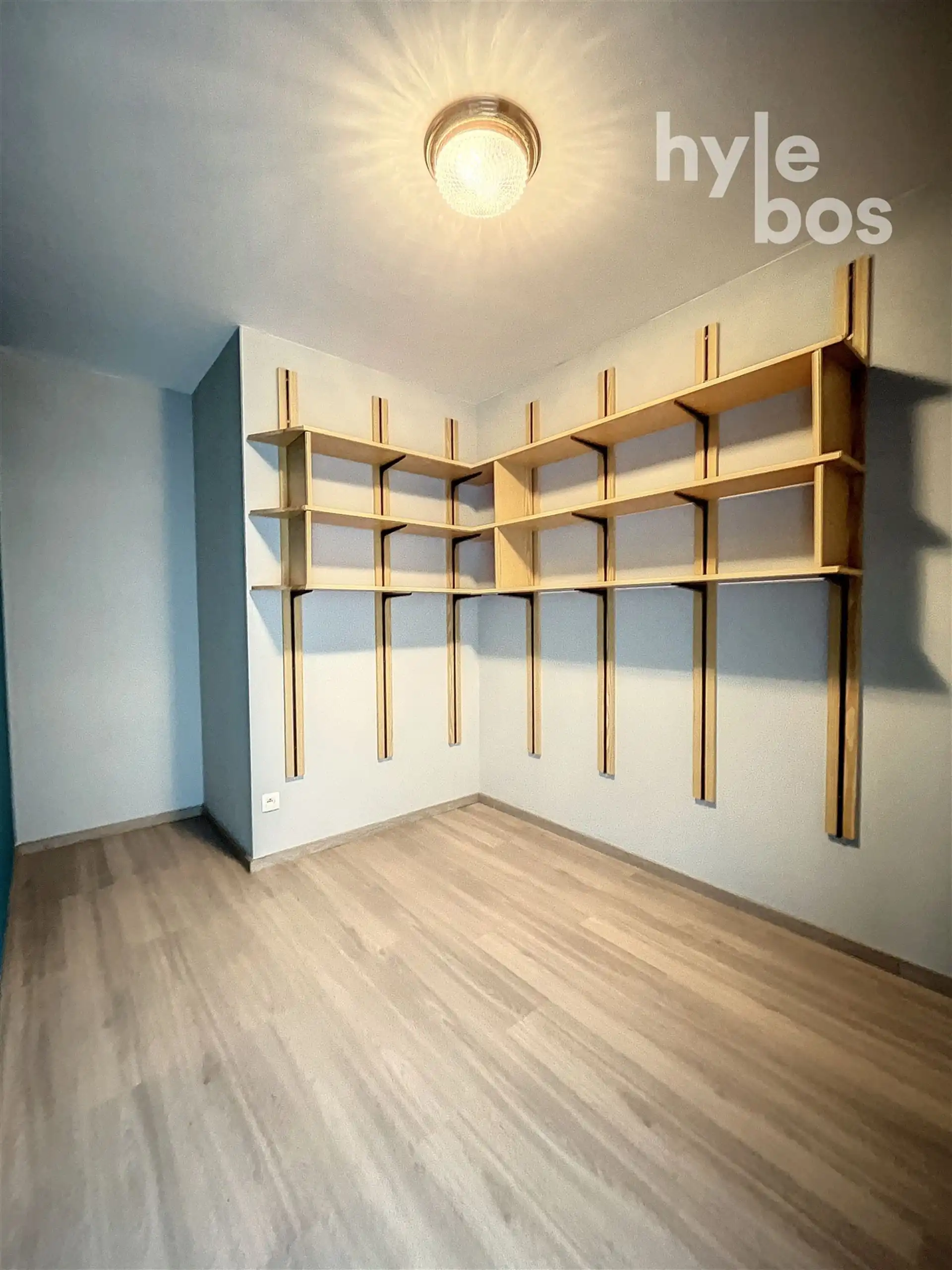 Centraal gelegen instapklaar appartement met stadstuin en parkeerplaats foto 8
