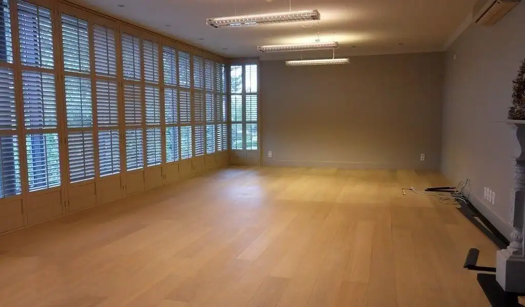 Instapklaar kantoor op wandelafstand van Sint-Pietersstation in Gent foto 10