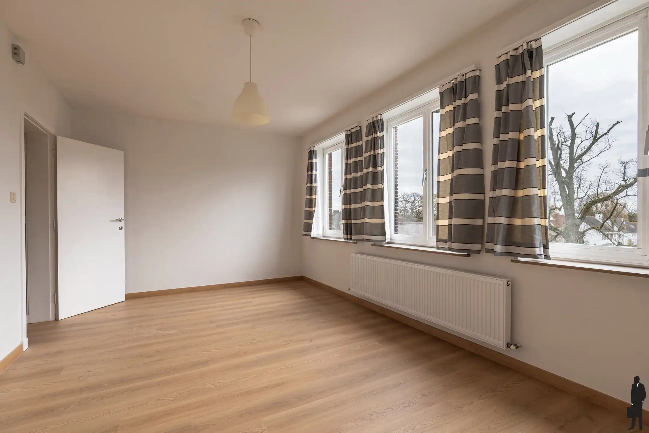 Ruim instapklaar appartement met 2 slaapkamers en terras foto 10
