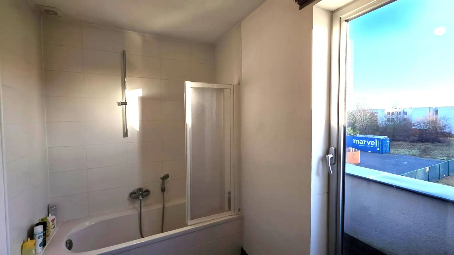 App 2 slpk met terras en 2 parkeerplaatsen foto 11