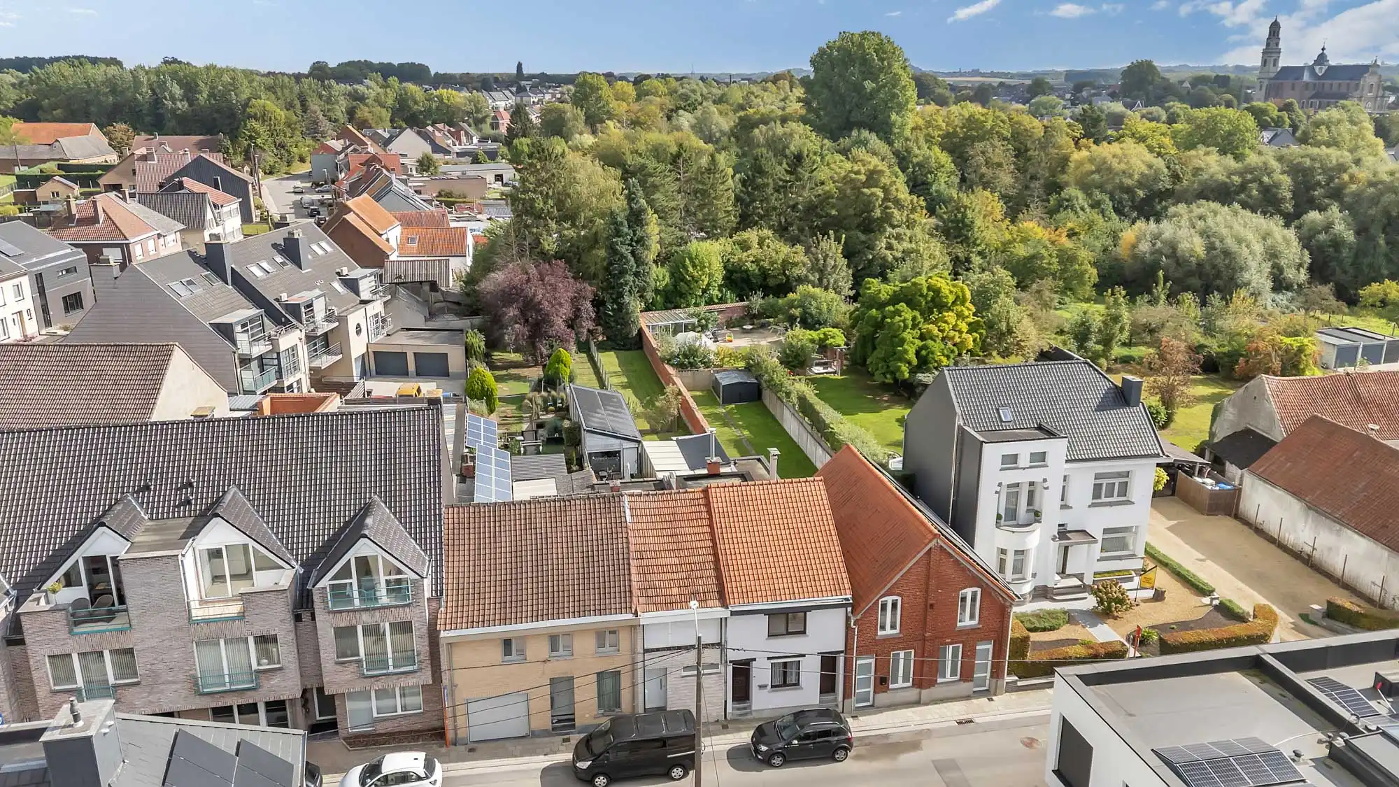 Goed onderhouden ruime rijwoning met tuin foto 21